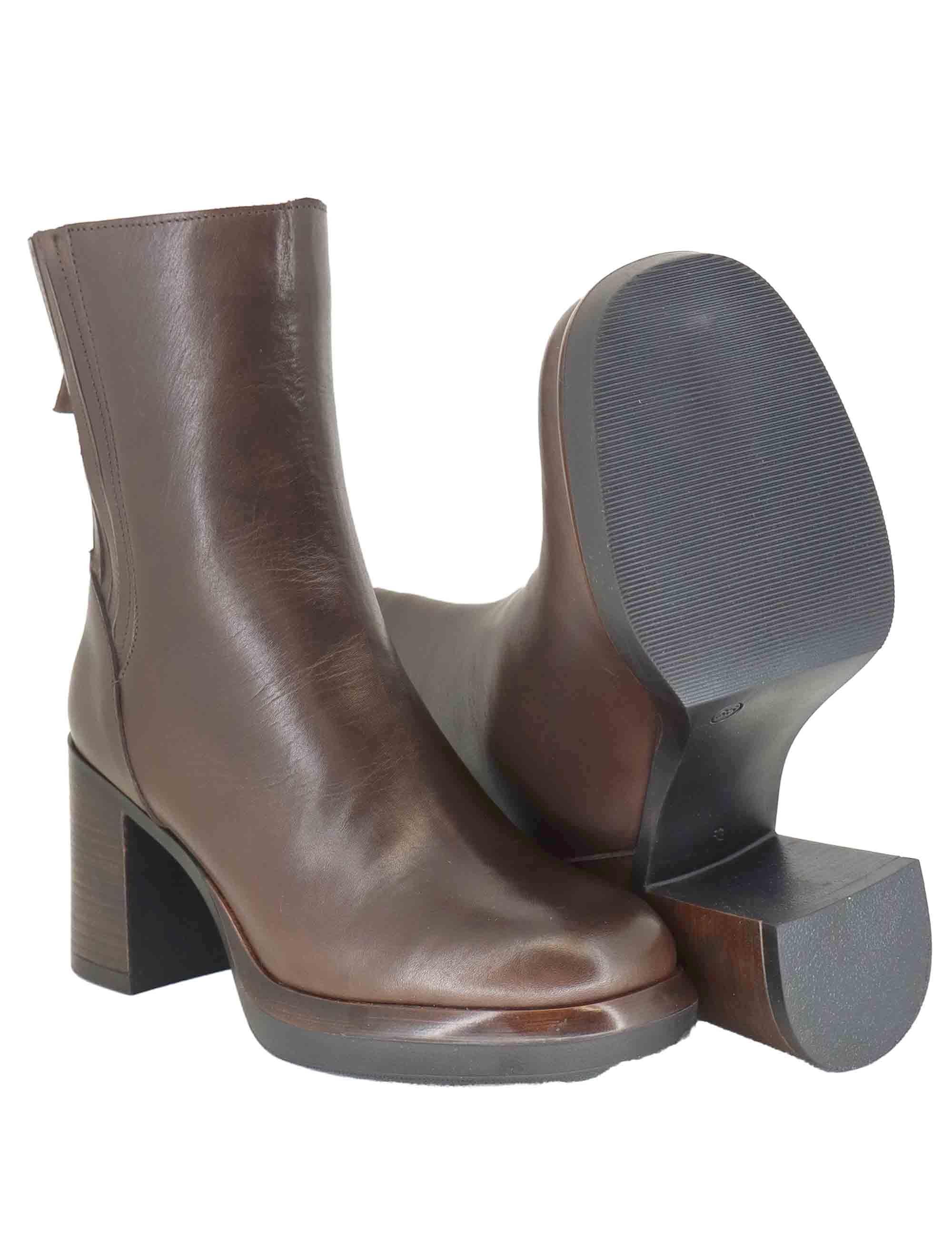 Stivaletti donna in pelle marrone con tacco alto e plateau SPTR2009 014 Spatarella 