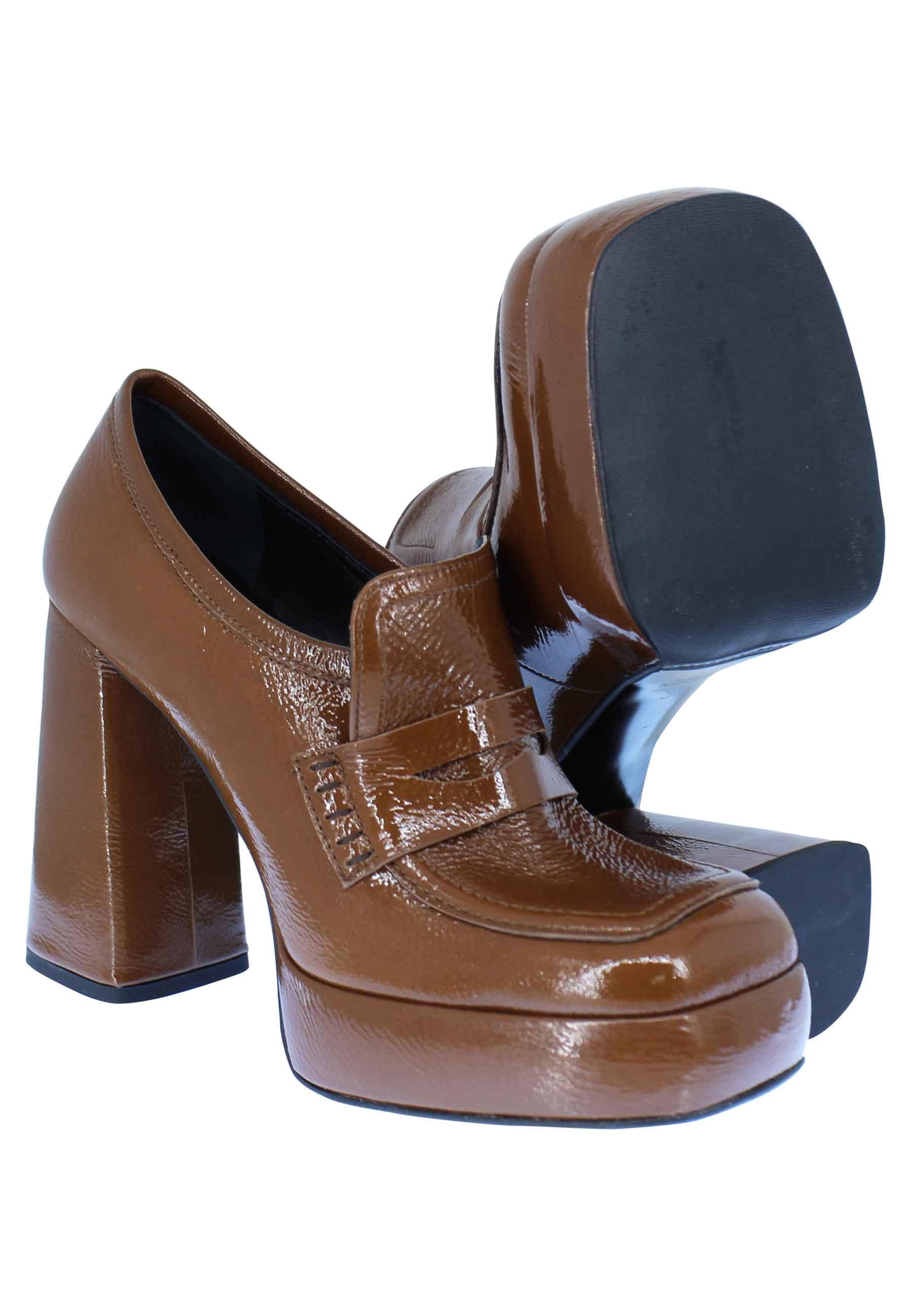 Mocassini donna in vernice cipria tacco alto e plateau SR565 012 Spatarella 