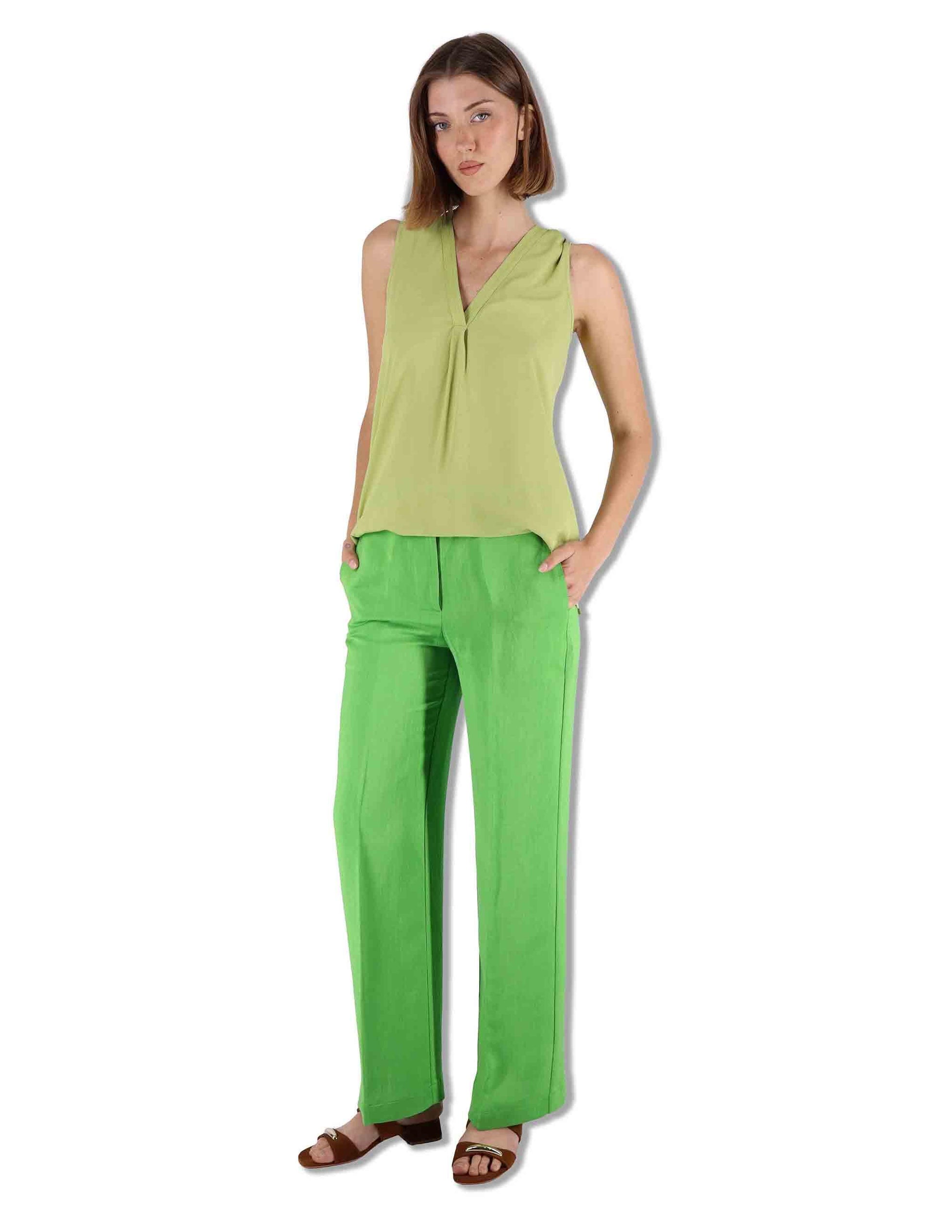 Pantaloni donna Timeless in lino verde a gamba larga e tasche laterali JH803340106 60131 Maliparmi 