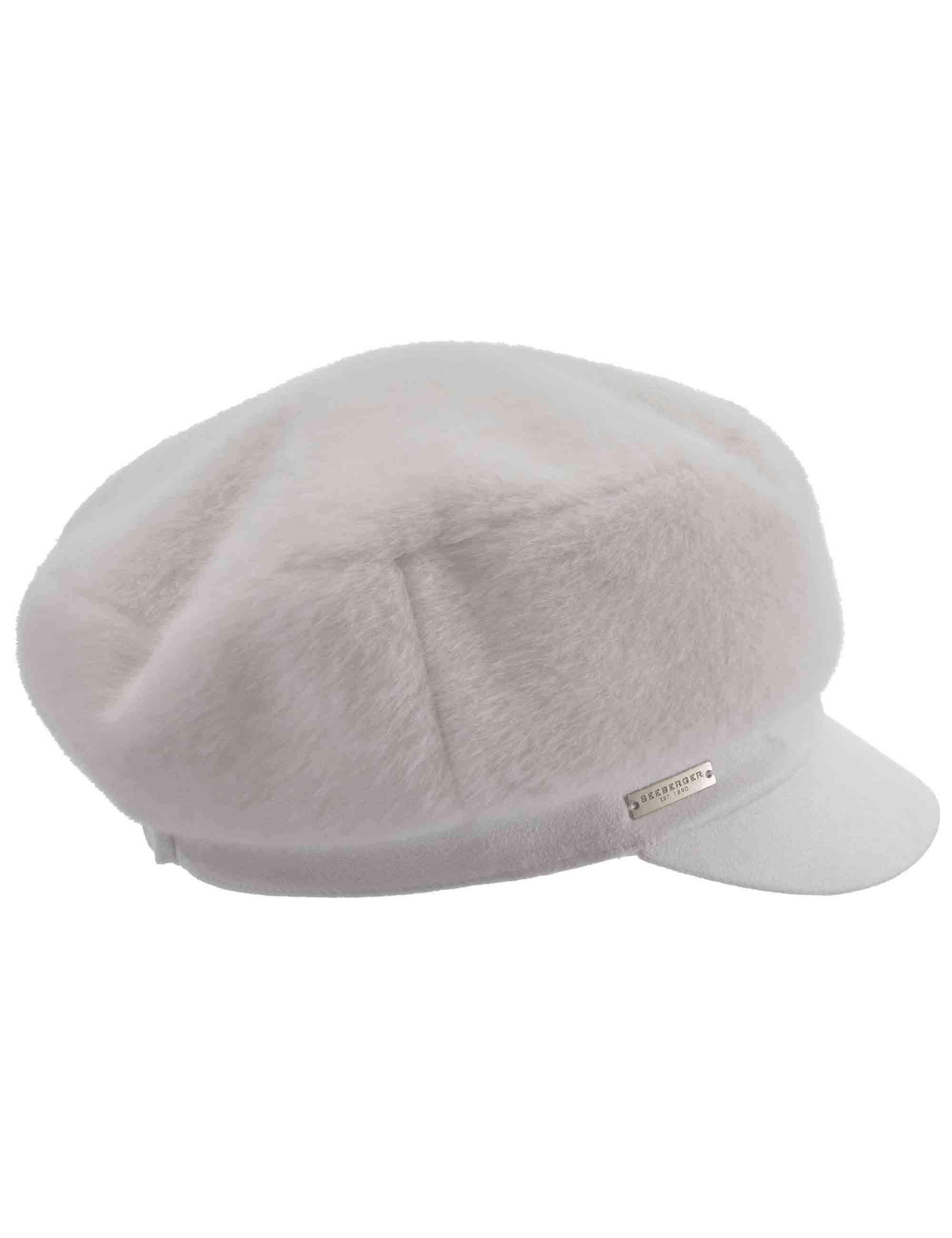 Cappelli donna in eco pelliccia off white con visiera 019740-00000 18 Seeberger Est 1890 