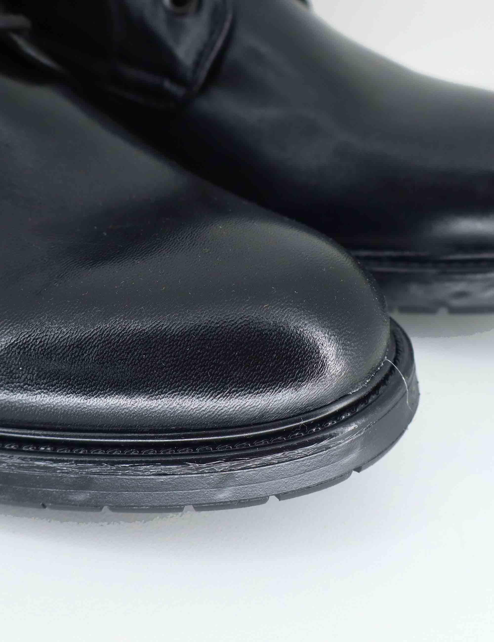 Stivaletti uomo in pelle nera con zip interna e suola in gomma SPGB2050 001 Spatarella 