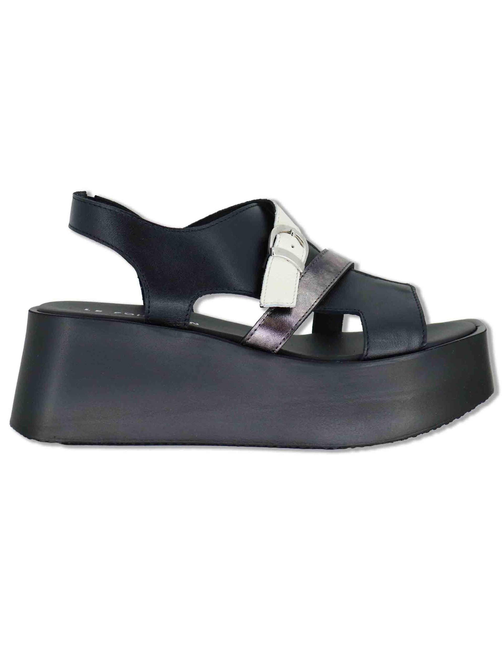 Sandali donna in pelle nera con incroci e zeppa in gomma leggera ZE14 2 Le Bohemien 