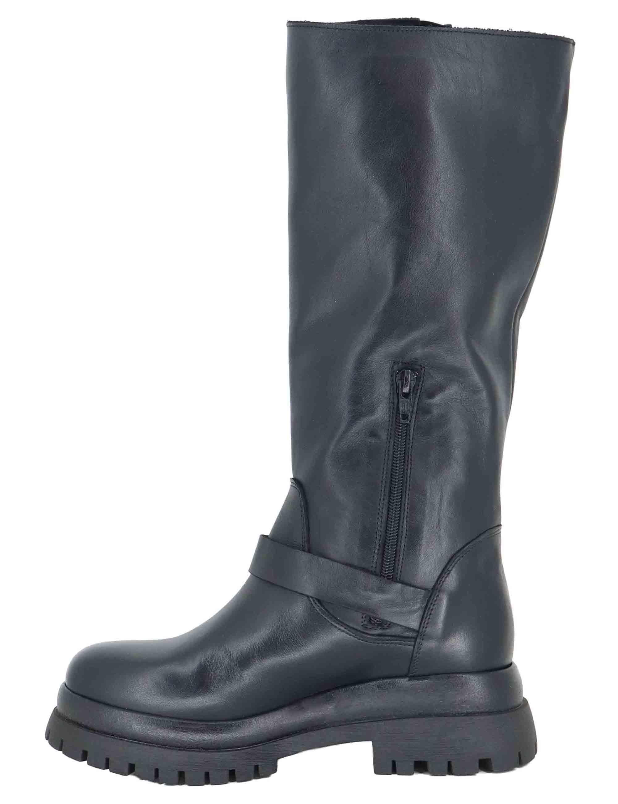 Stivali donna in pelle nera con doppi cinturini e suola carrarmato SP1000ST 001 Spatarella 