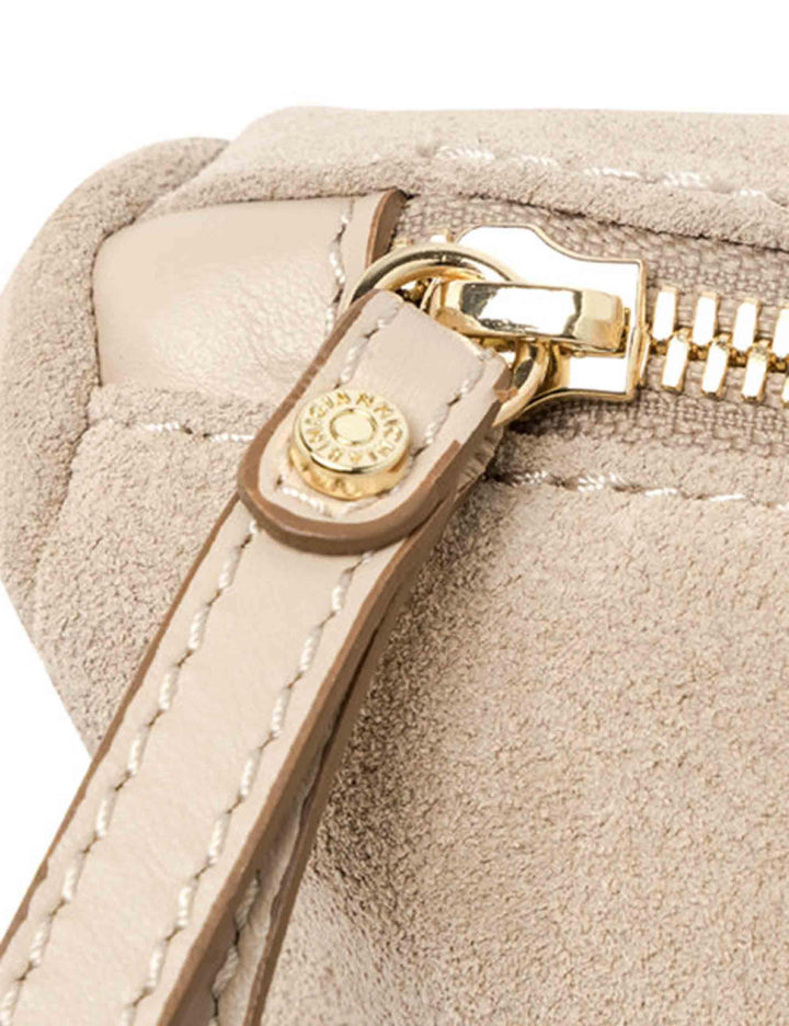 Borse donna Nora Pouch in pelle scamosciata nude con polsiera e tracolla BS10225 CM-PL 9308 Gianni Chiarini 