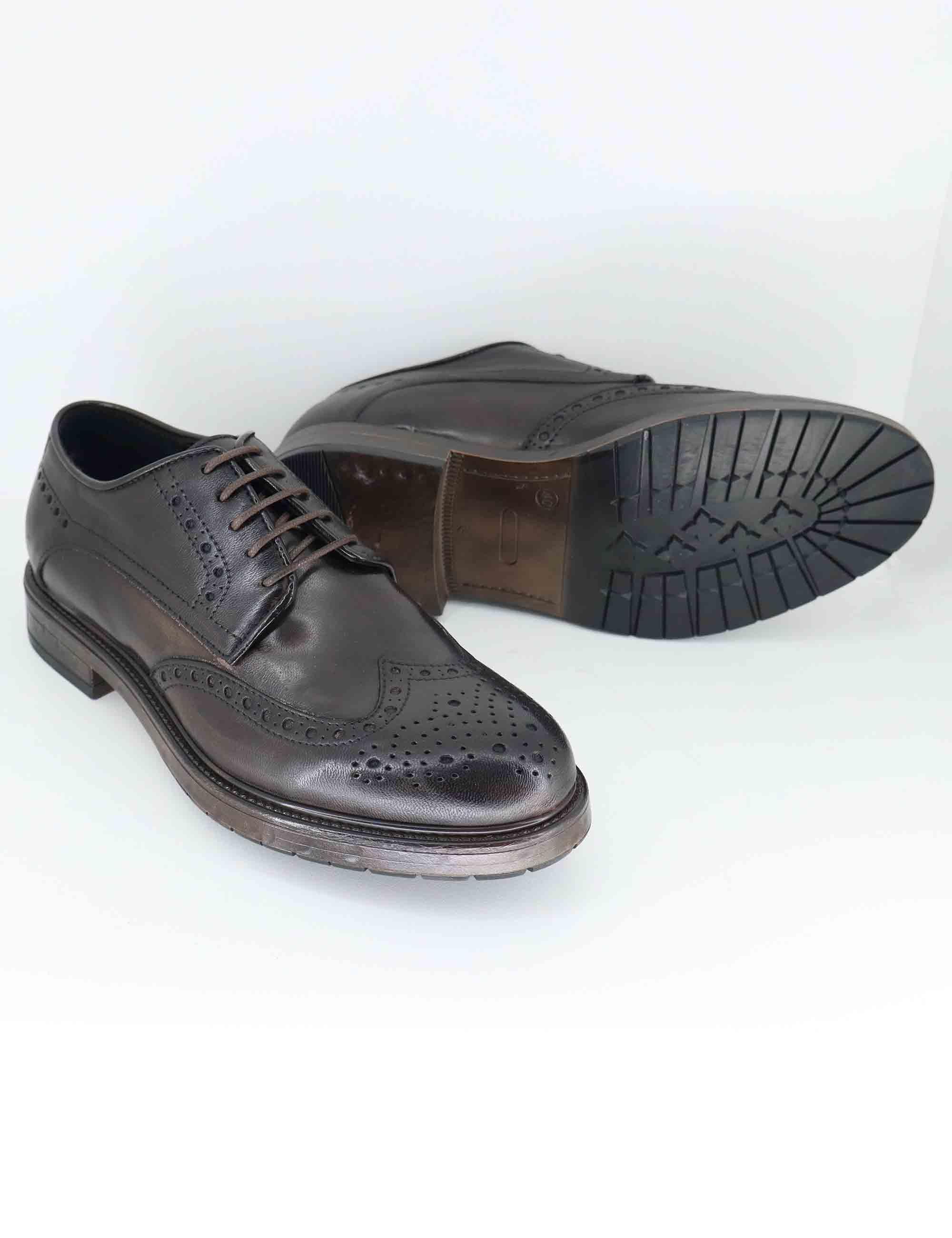 Stringate uomo in pelle marrone con impunture e suola in gomma SPGB2080 014 Spatarella 