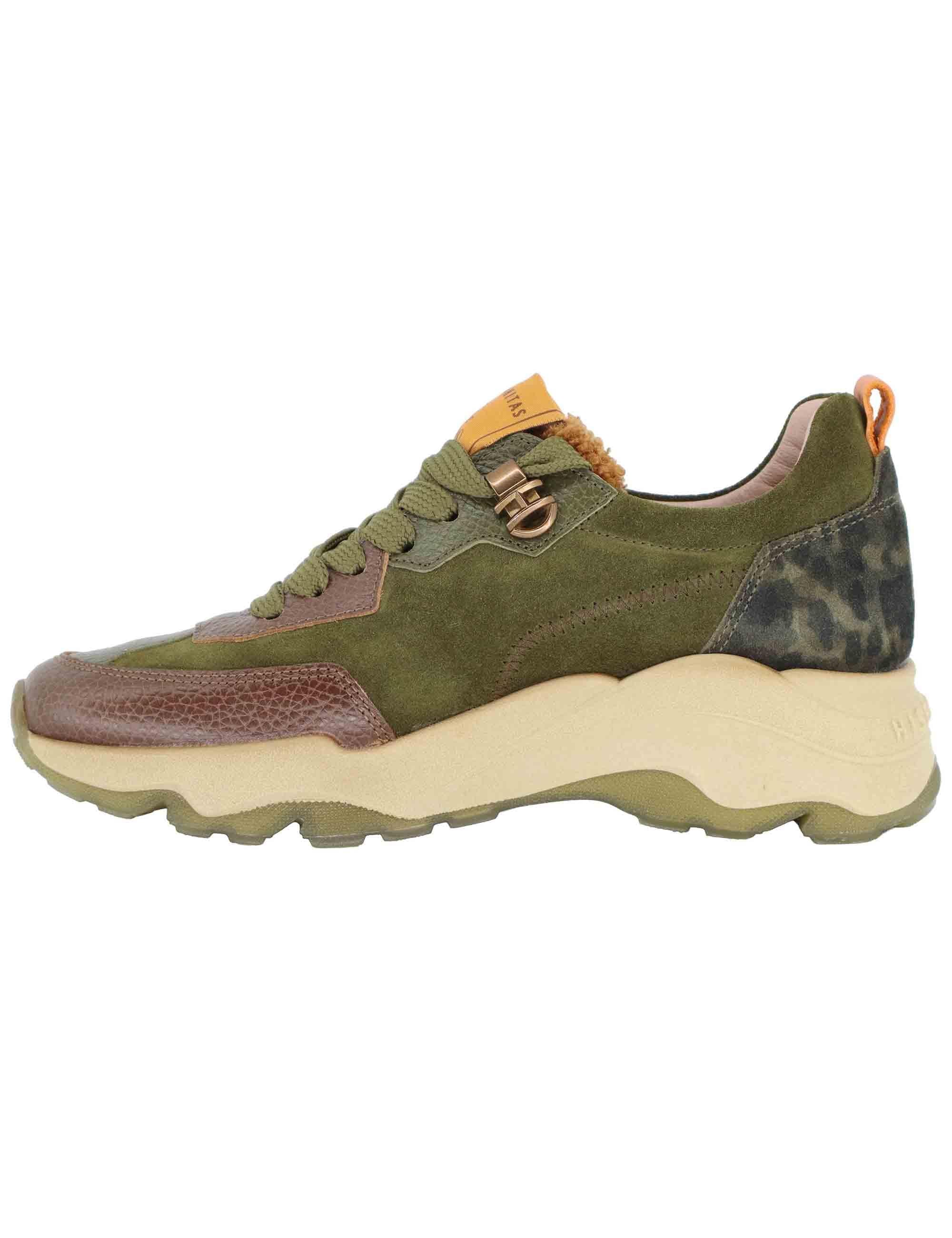 Sneakers donna in camoscio verde e suola alta in gomma CHI254320 C002 Hispanitas 