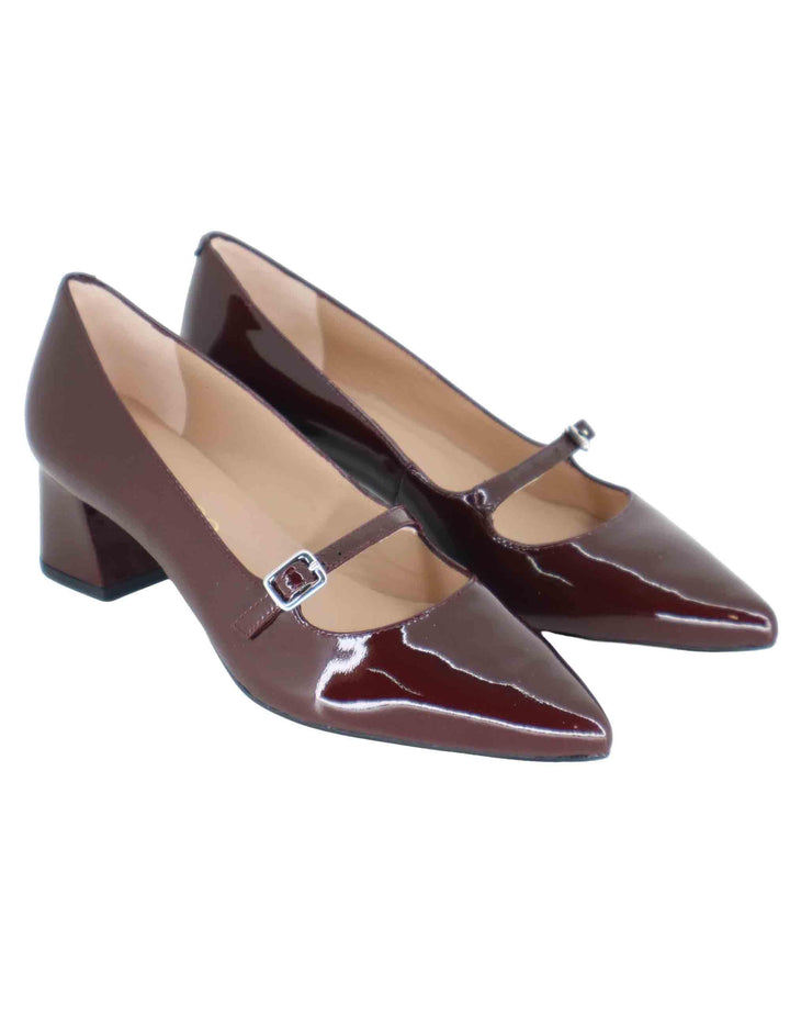 Decollete donna in vernice bordeaux con cinturino JUNDE PA BURDEOS Unisa 