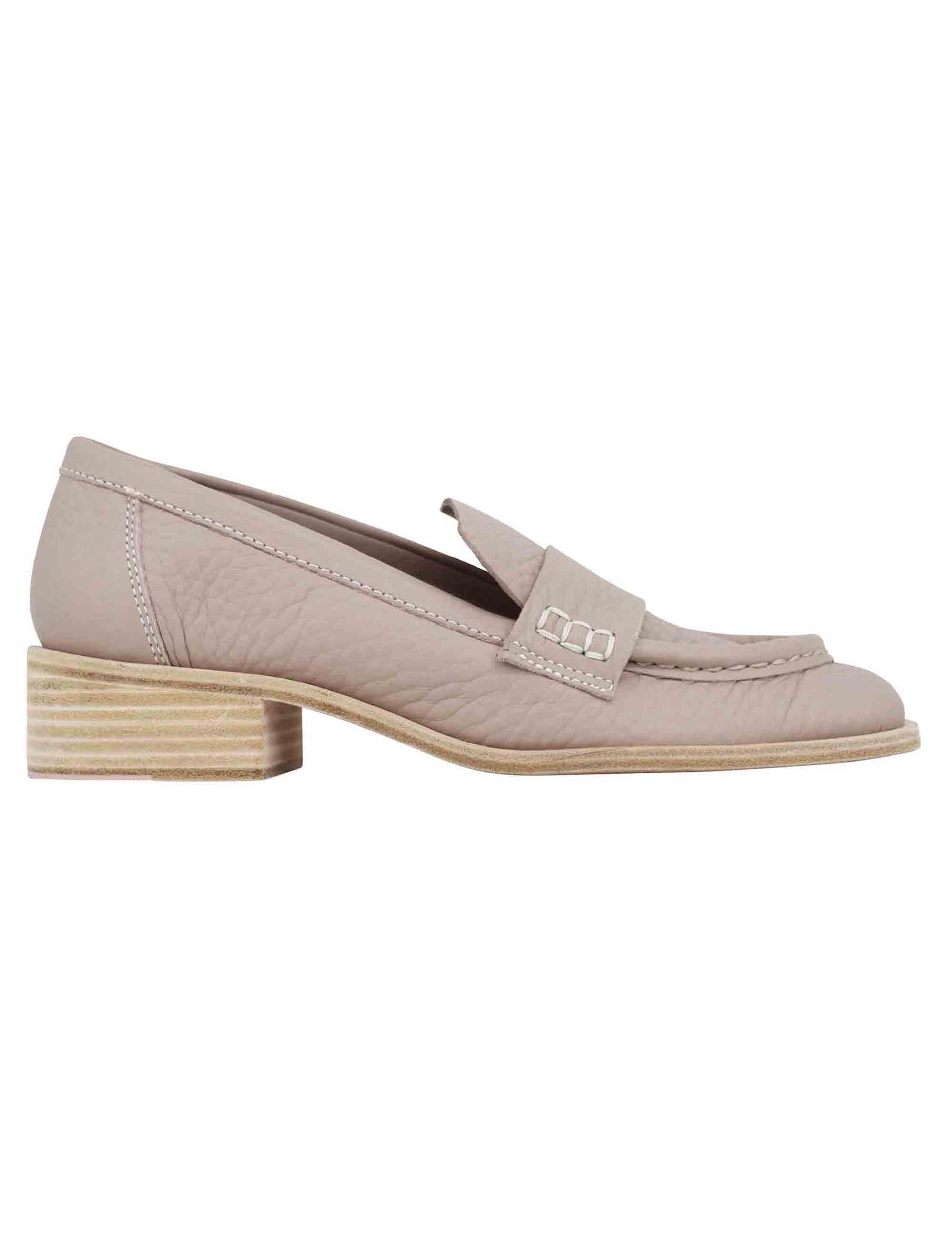 Mocassini donna in pelle beige con vaschettone e suola in cuoio 7650 015 Ras 