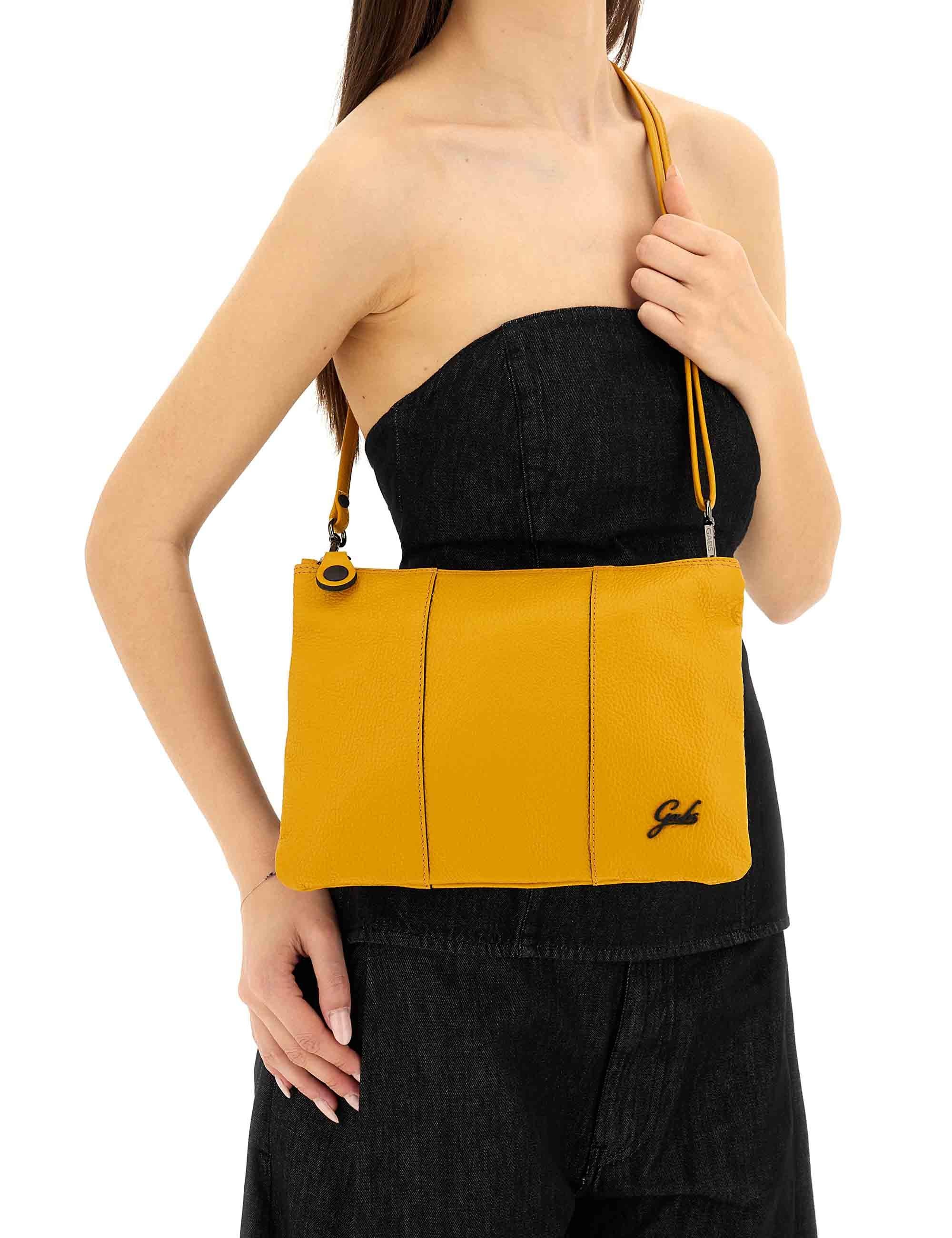 Borse donna pochette Beyonce in pelle martellata senape G000040T2 X2428 C5045 Gabs 