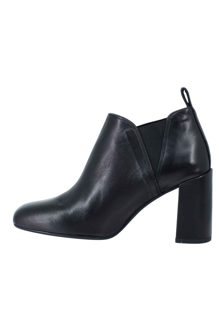 Stivaletti ankle boot donna in pelle nera tacco alto e punta quadra ULEA 001 Unisa 