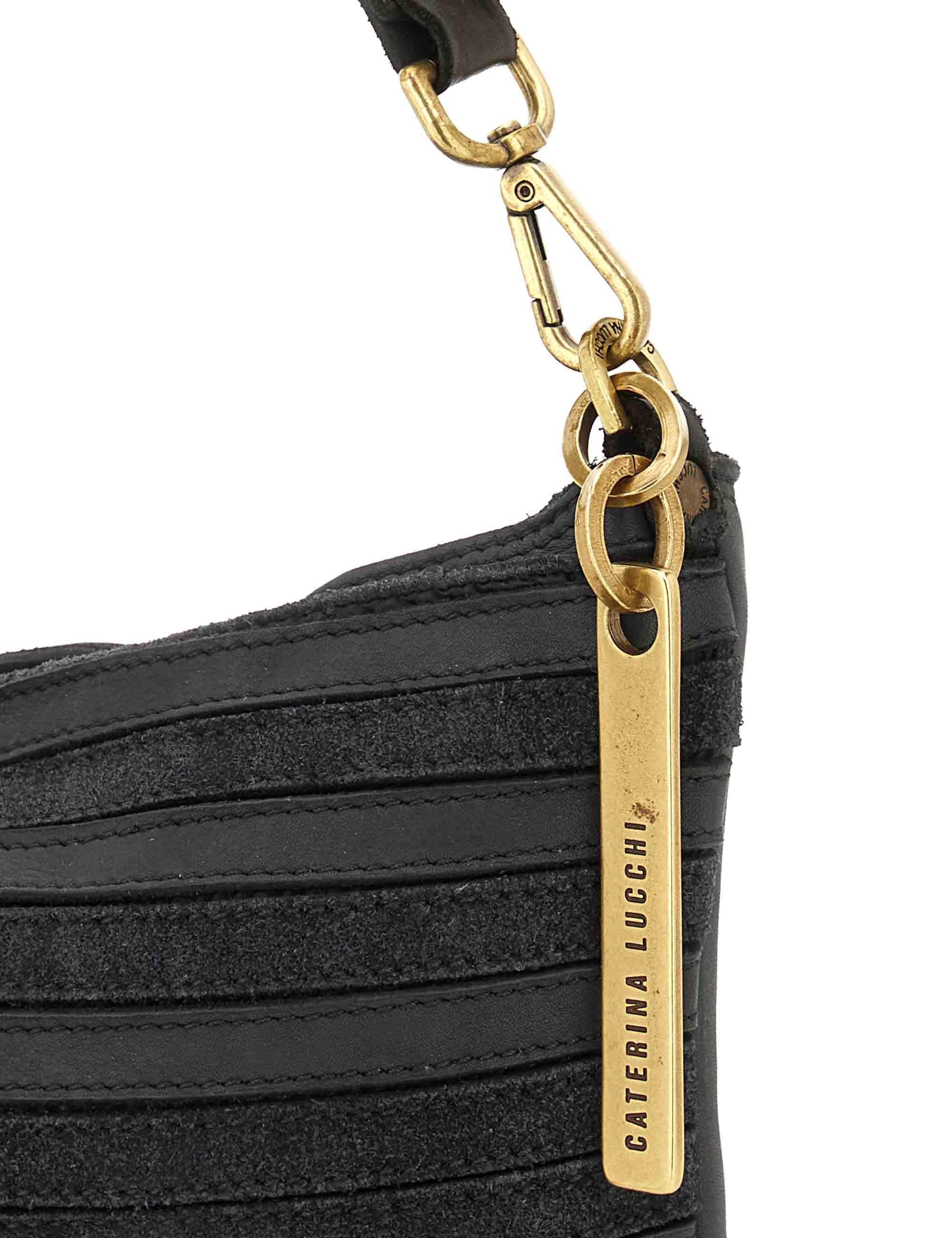 Borsa donna a spalla Nora in pelle e camoscio nero multiriga con tracolla L012960ND X2917 C0001 Caterina Lucchi 