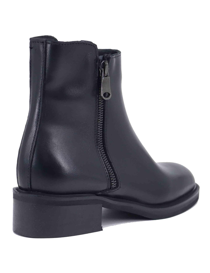 Stivaletti donna in pelle nera con tacco basso SPTRPR5039 001 Spatarella 