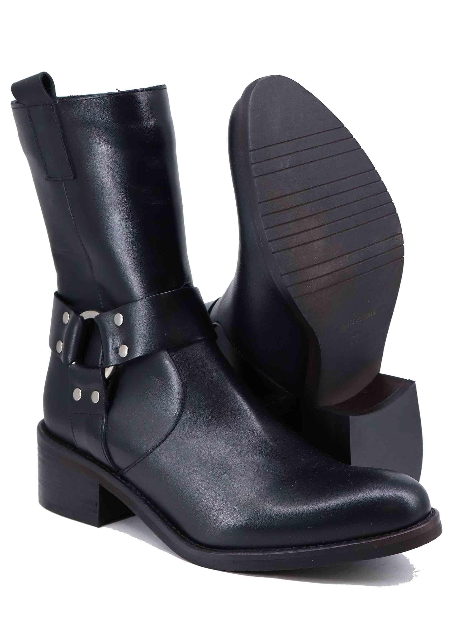 Texani donna in pelle nera con cavigliera SP102 001 Spatarella 