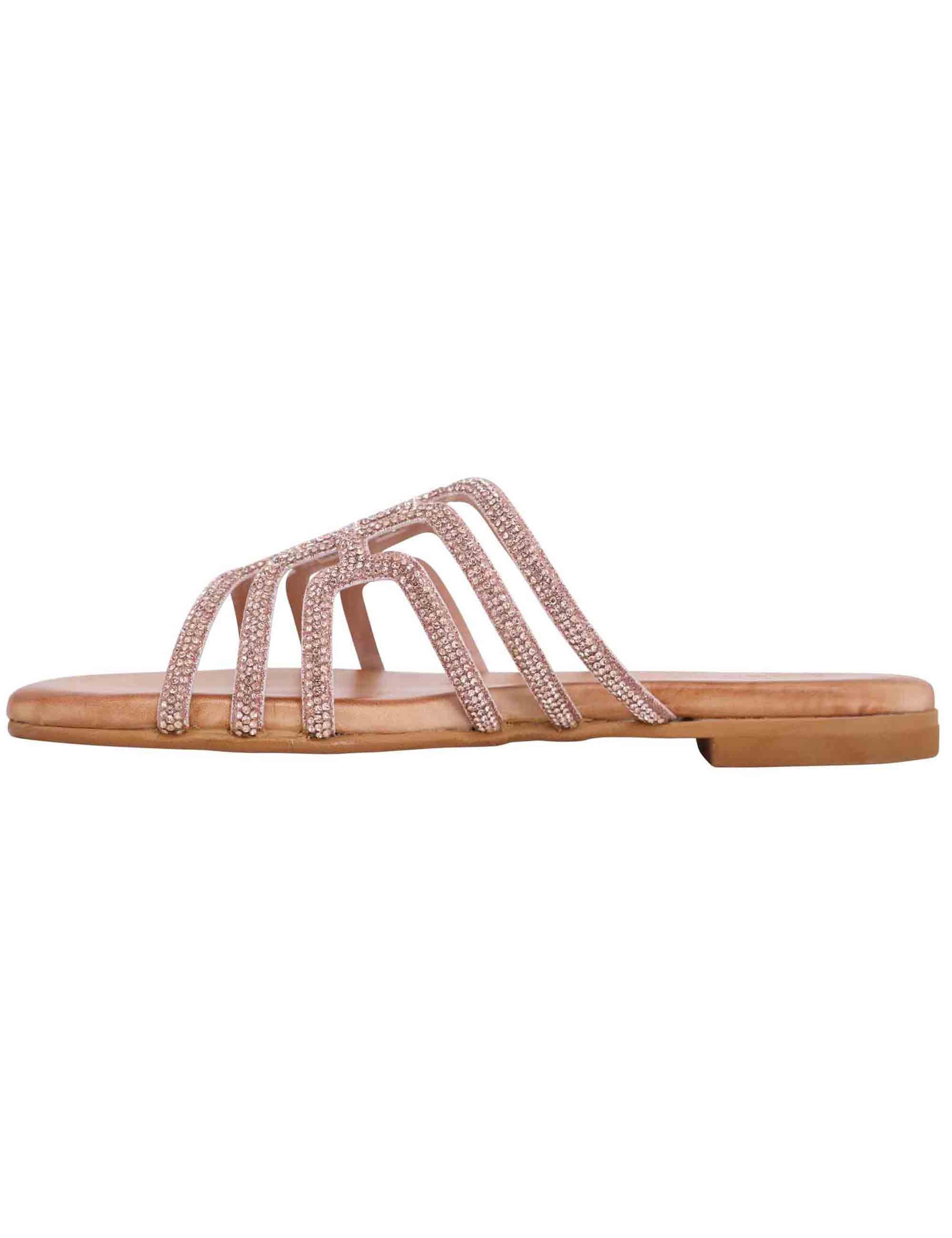 Sandali flat donna in strass rosa con sottopiede morbido S4100543162Q LINDOS6-1 Tsakiris Mallas 