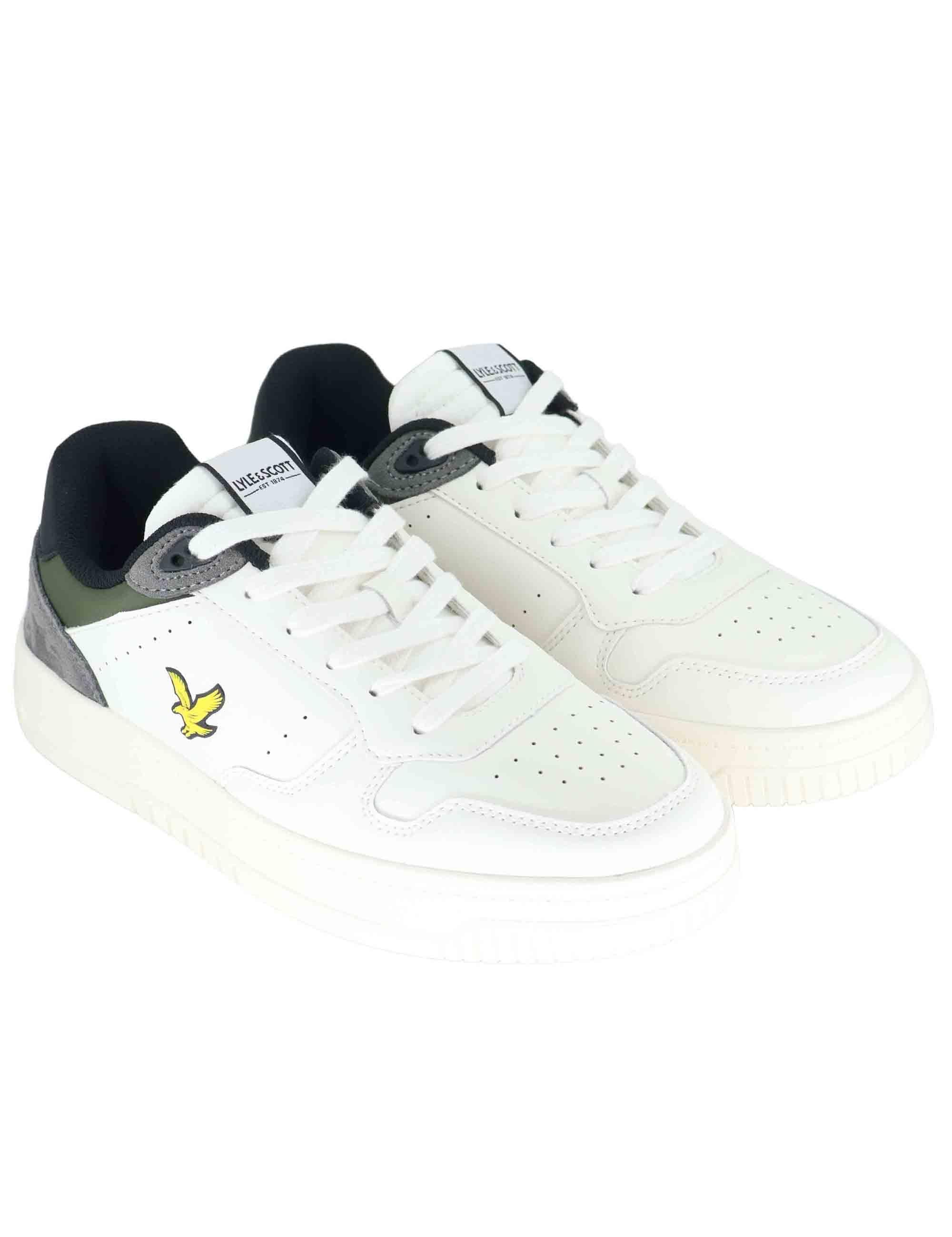 Sneakers uomo in pelle bianca con riporti in contrasto e logo laterale ANDREW009 848 Lyle & Scott 