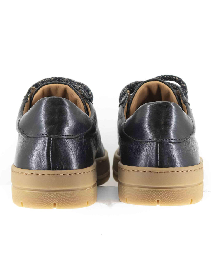 Sneakers uomo in pelle nera con suola in gomma cucita ambra SP0622 001 Spatarella 