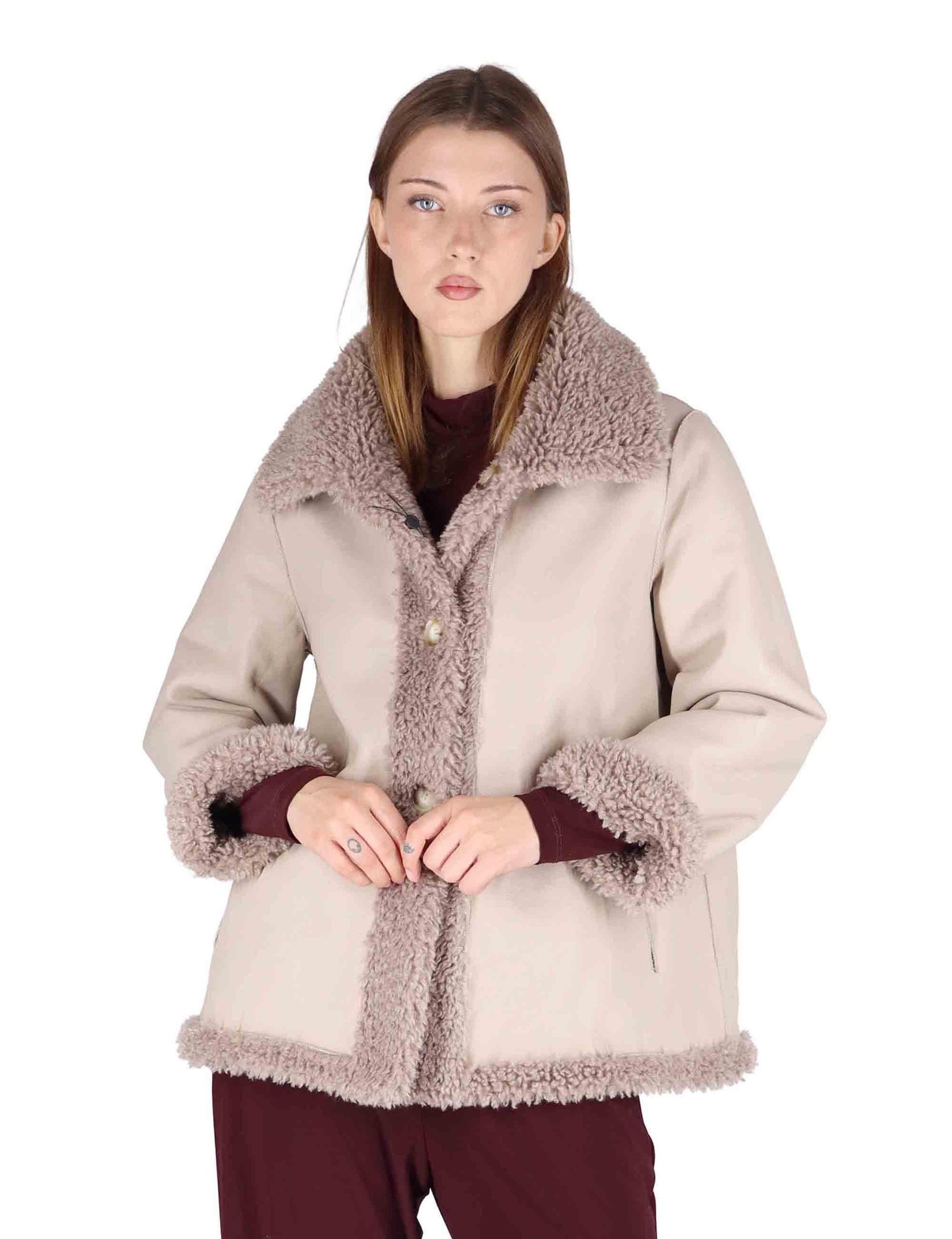 Giacconi donna reverse in eco fur effetto teddy con collo e bottoni SP25247 LIGHT GRAY Spatarella 