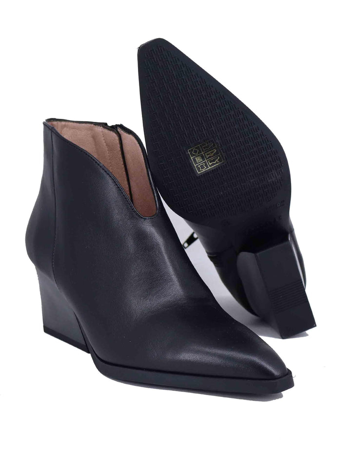 Stivaletti texani donna in pelle nera con tacco medio HI243735 C006 Hispanitas 