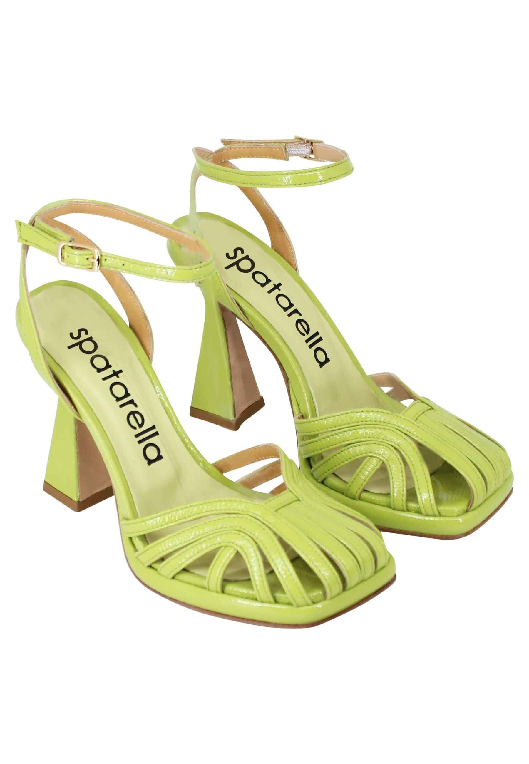 Sandali donna in naplack verde acido con cinturino alla caviglia tacco alto e plateau SP658 005 Spatarella 