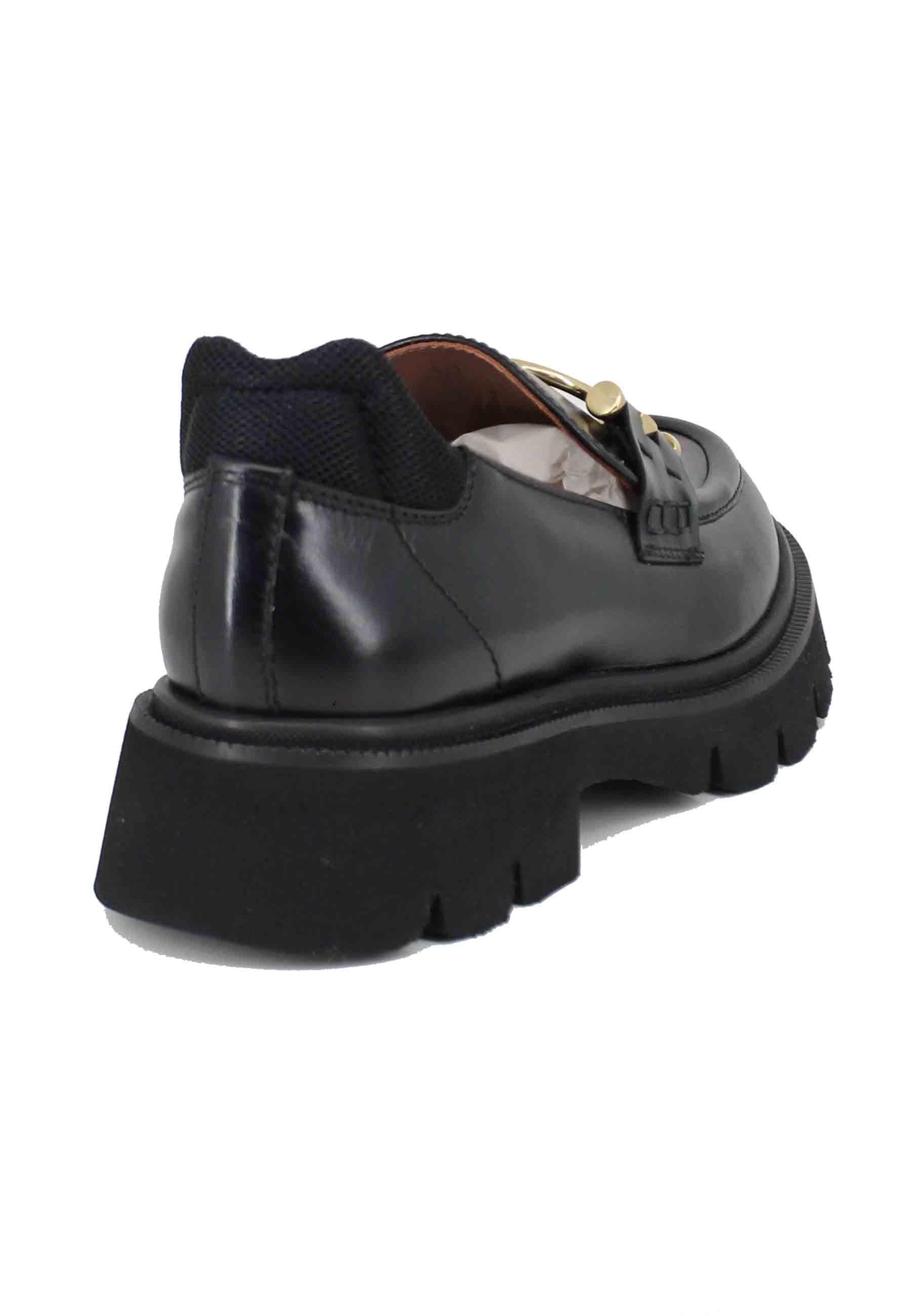 Mocassini donna in pelle nera con suola carrarmato SPV45 001 Spatarella 