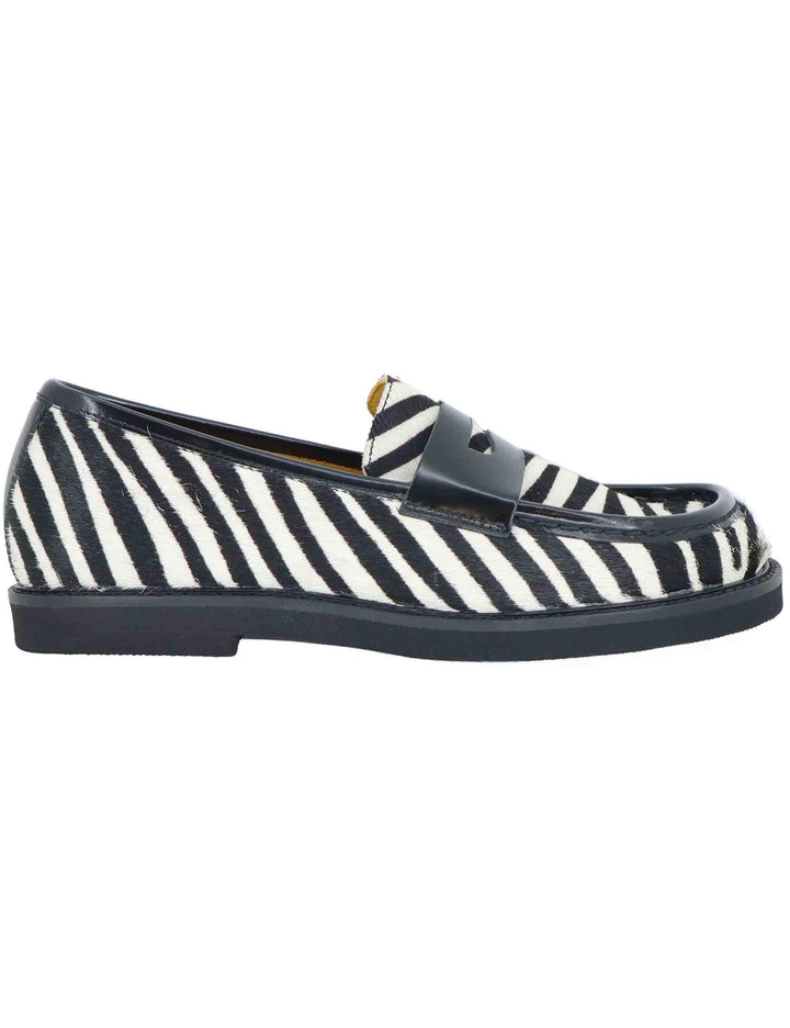 Mocassini donna in pelle nera con suola in gomma e tacco basso SP9711 001 Spatarella 