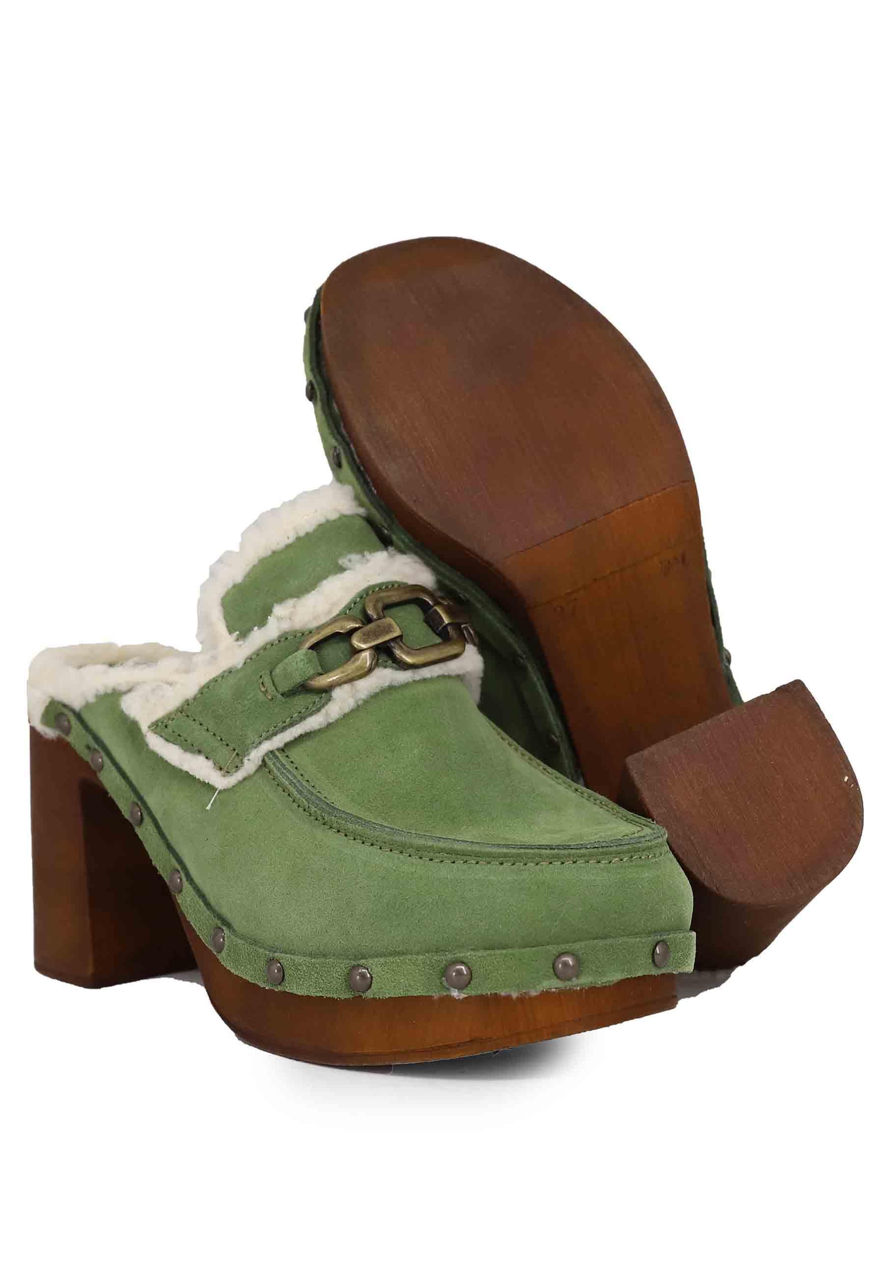 Zoccoli donna in camoscio verde con fodera in eco fur e tacco alto 8850 005 Glove 