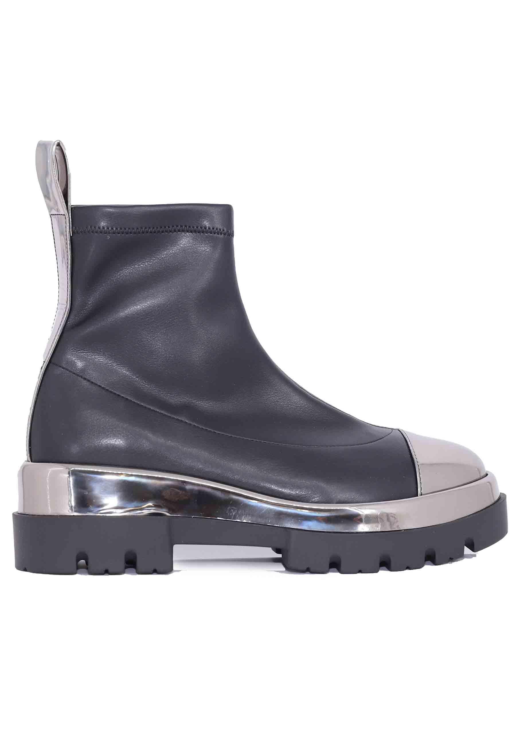 Stivaletti donna in ecopelle nera con riporti in pelle argento 394W3 003 Le Babe 