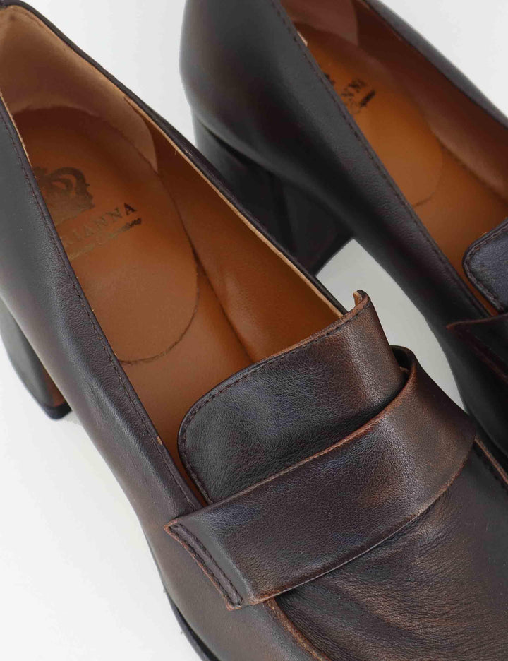 Mocassini donna in pelle vintage marrone tacco medio MO2600 014 L'Arianna 