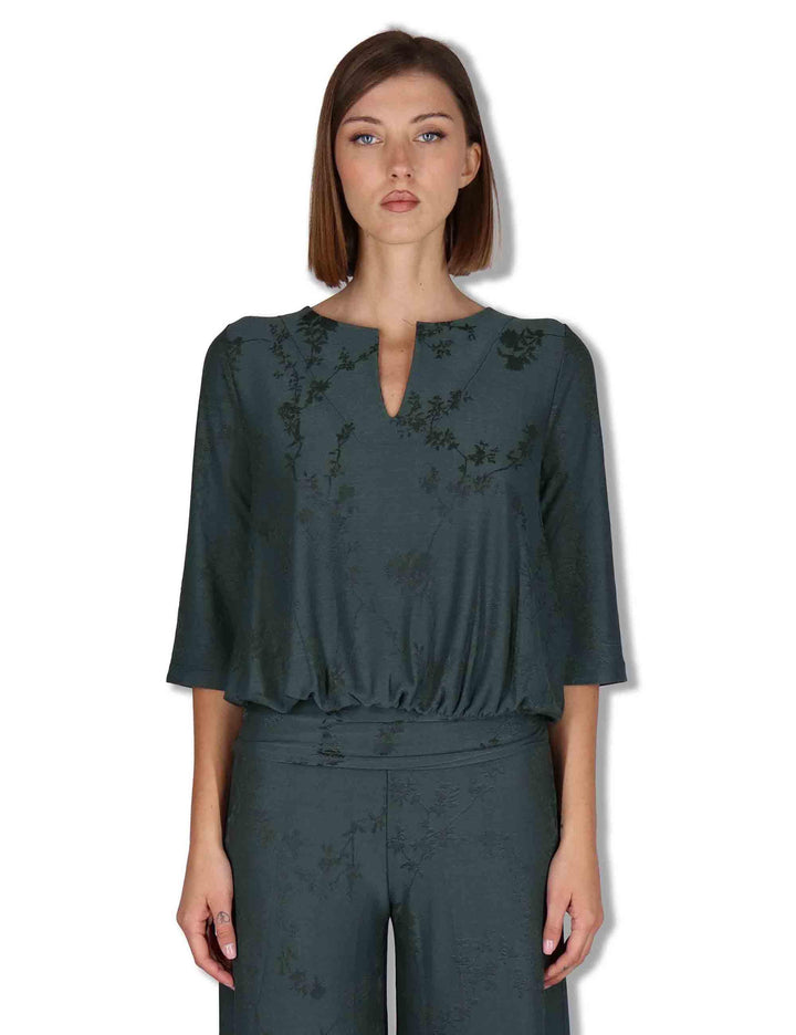 Blusa donna in viscosa verde con ricami floreali ed elastico al fondo JABCM0001-F1508-1263 7018 Justmine 