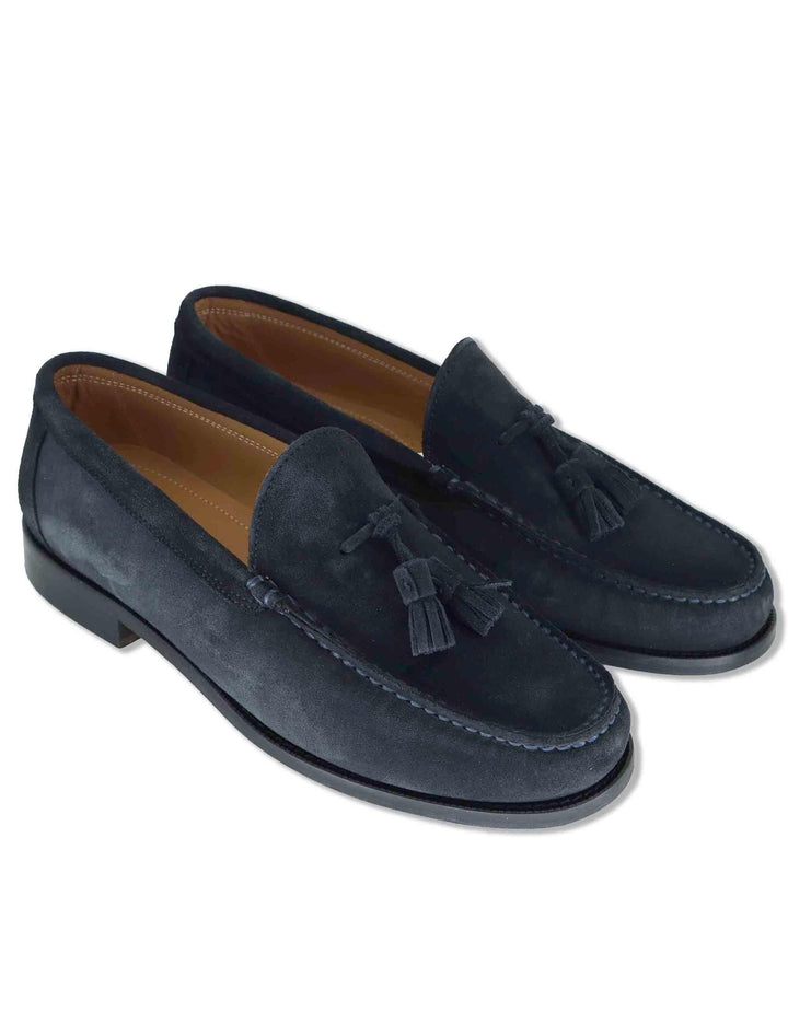 Mocassini uomo in camoscio blu con nappine e suola in cuoio cucita SPSBG1020 002 Spatarella 