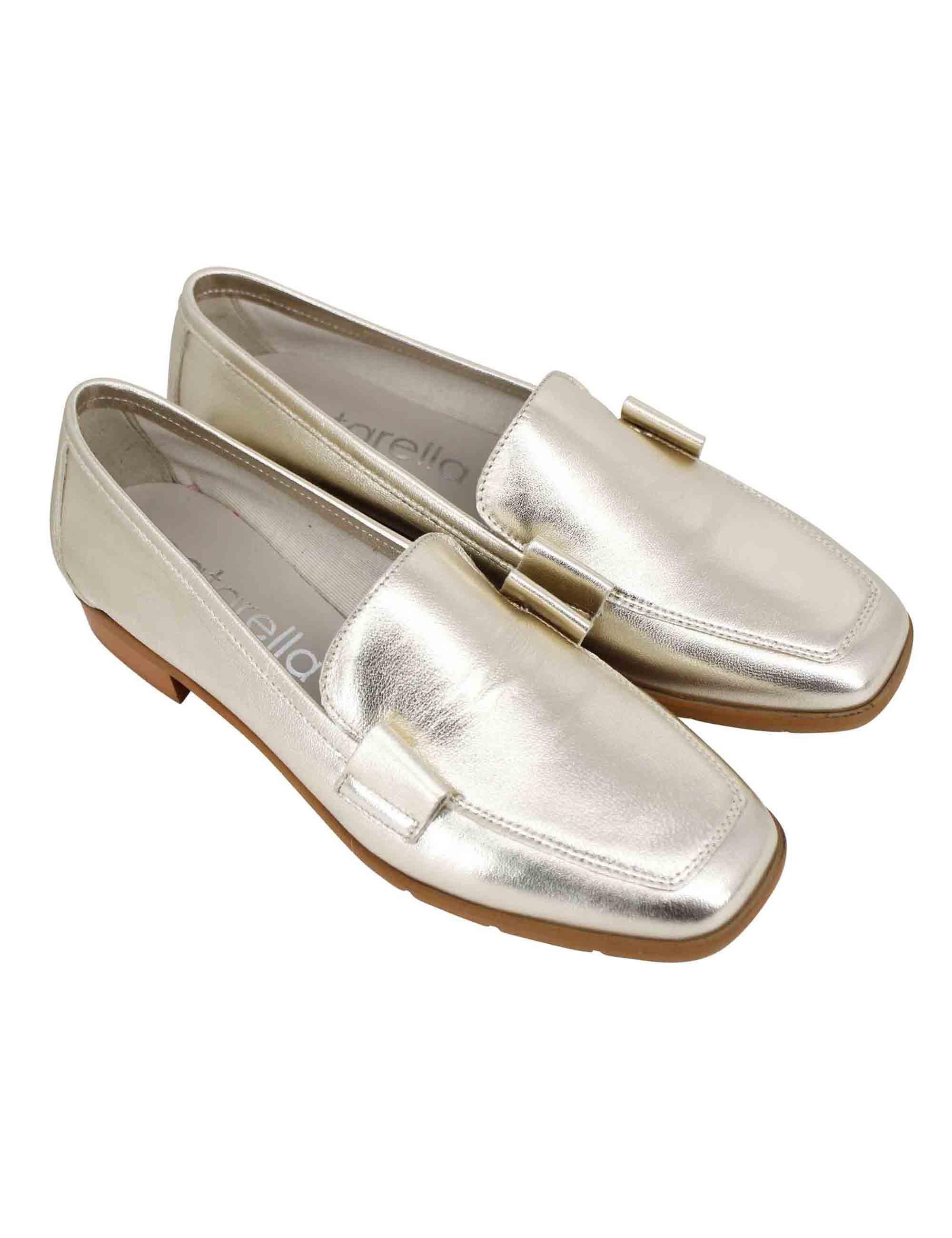 Mocassini donna in pelle laminata platino con suola in gomma SPE20 600 Spatarella 