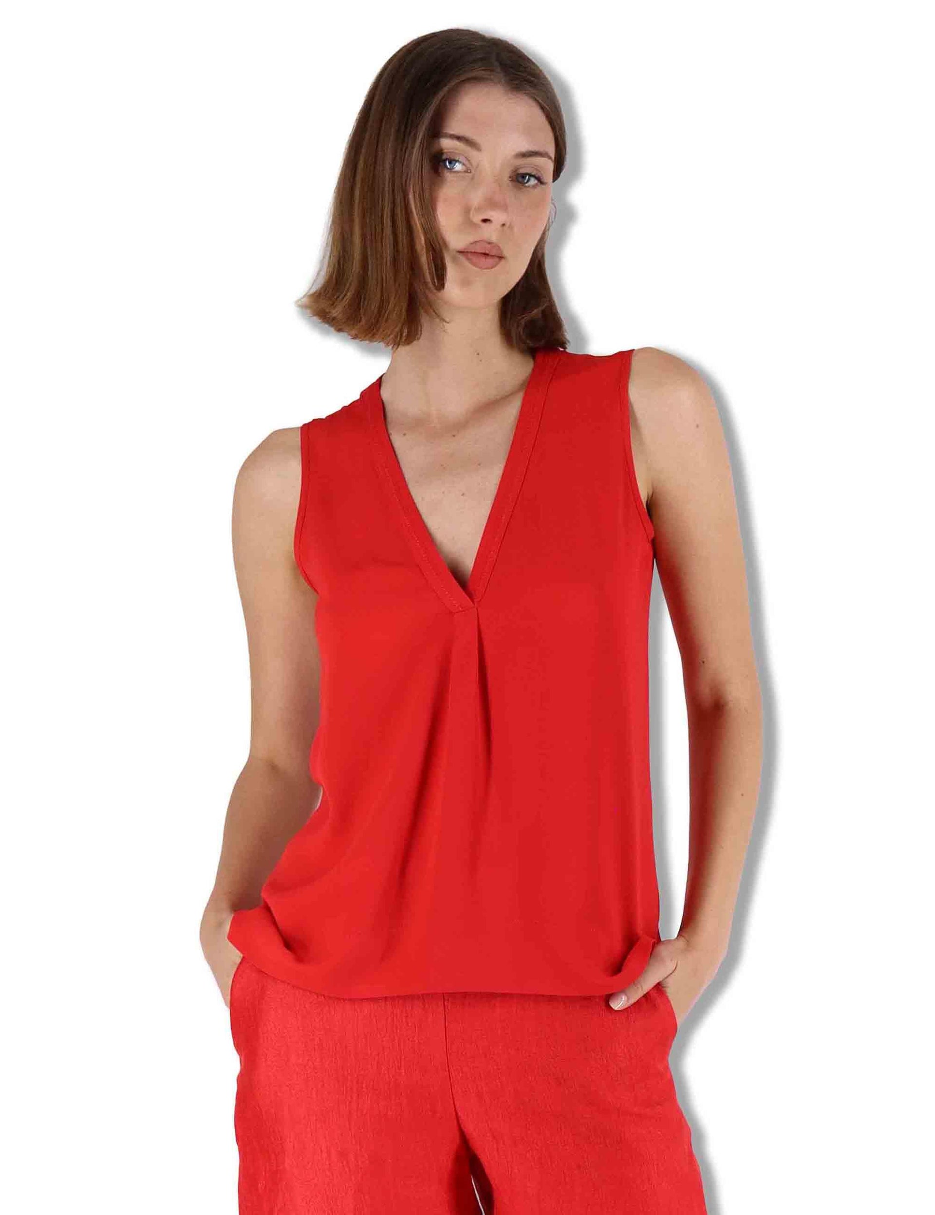 Top donna Fluid Crepe in seta corallo senza maniche scollo a V JP554050672 31013 Maliparmi 