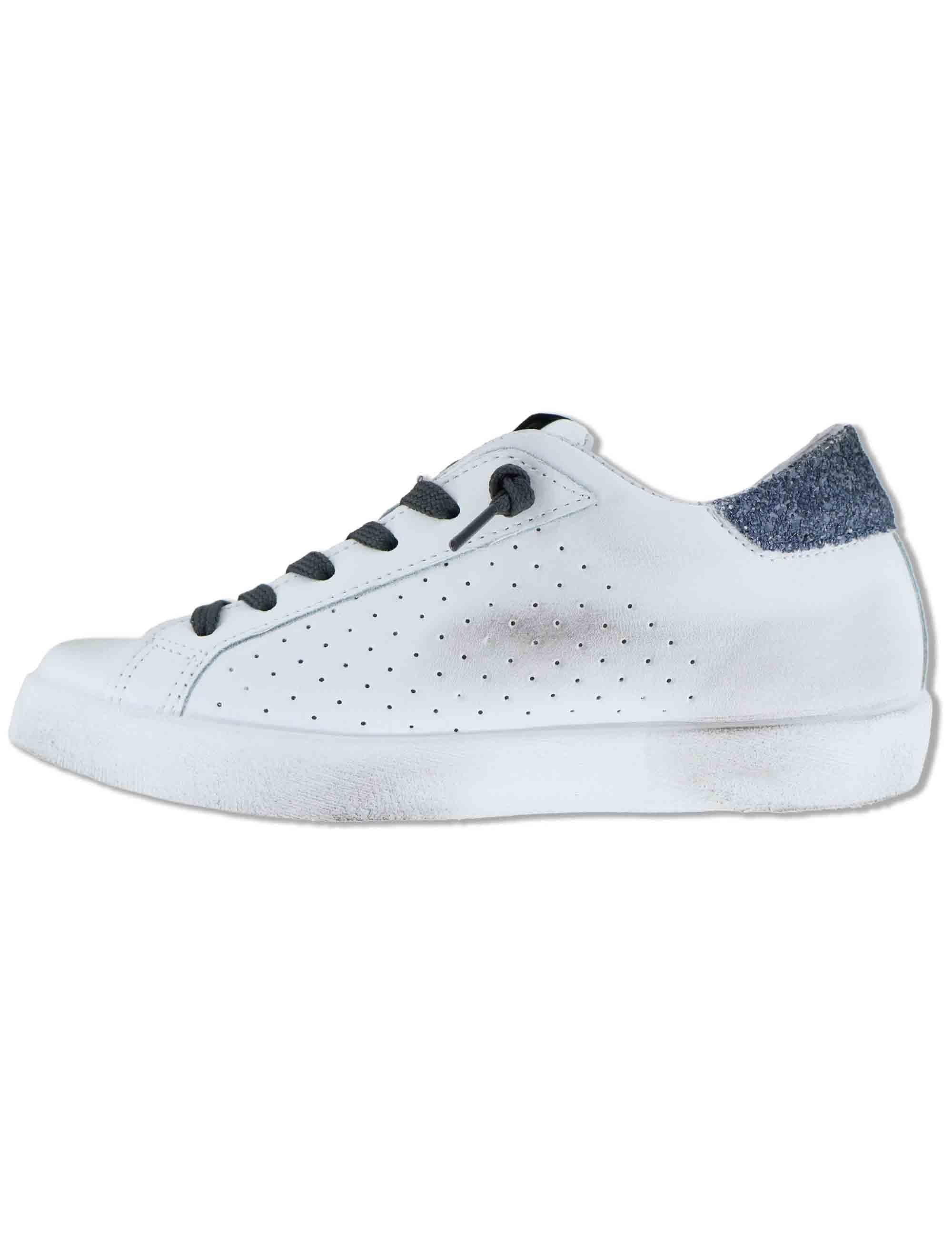 Sneakers donna Prime in pelle bianca e argento con stelle 2SD5108 032 2Star 