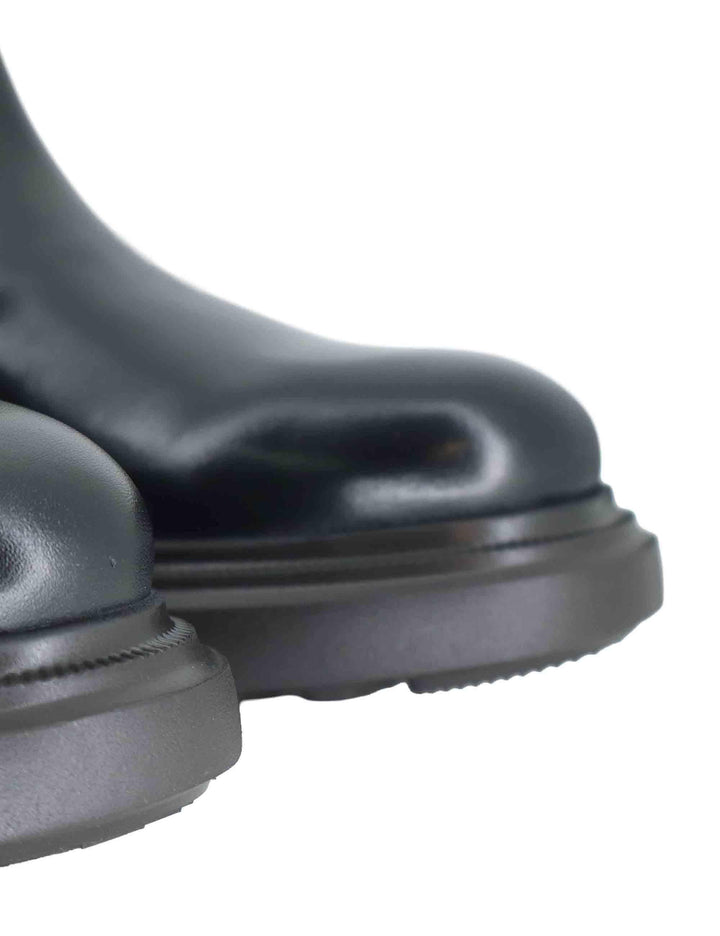 Stivaletti uomo in pelle nera con suola ultra light 14019 6583AM Ambitious 