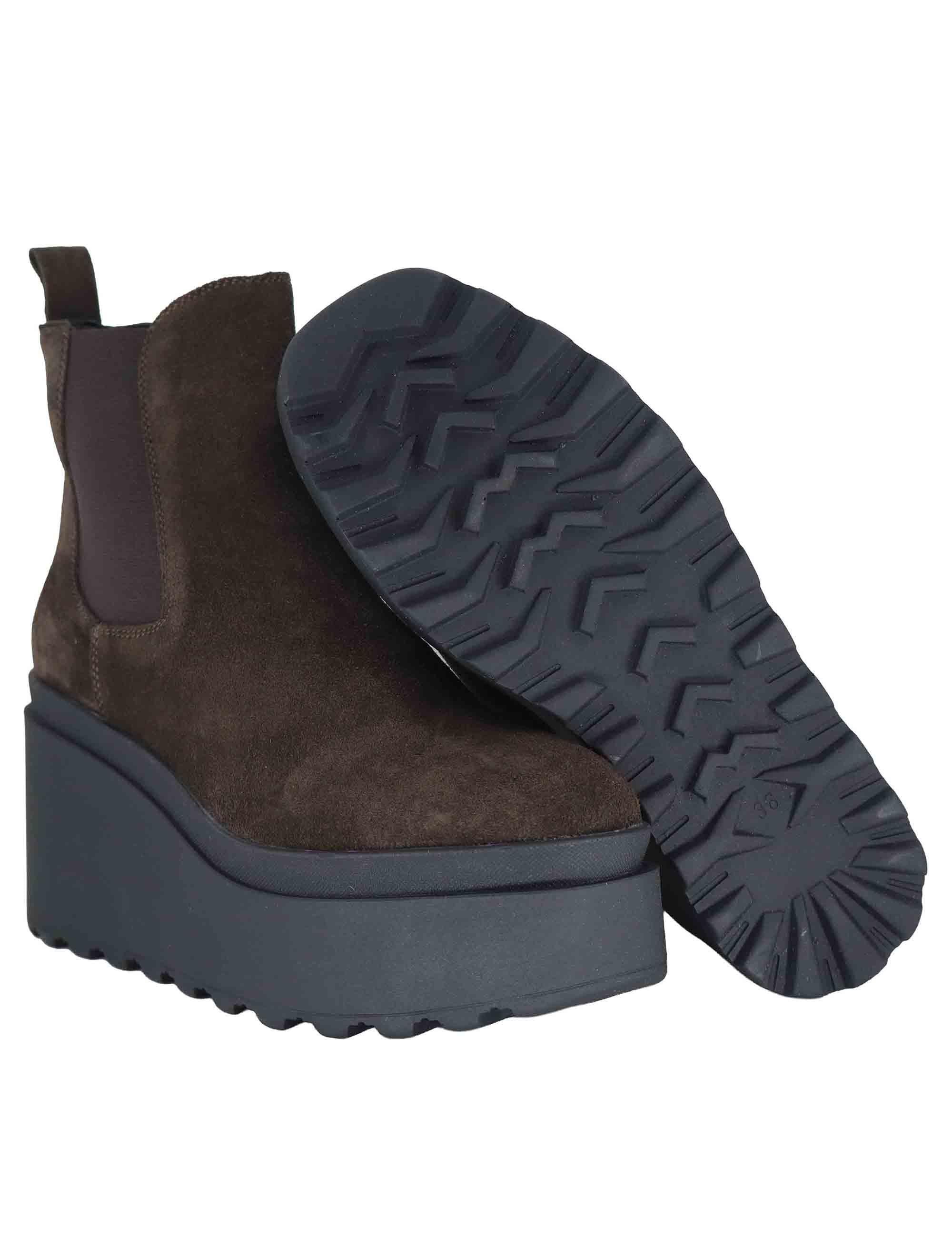 Stivaletti beatles donna in camoscio marrone con zeppa alta in gomma JOLLY 8 014 Tattoo 