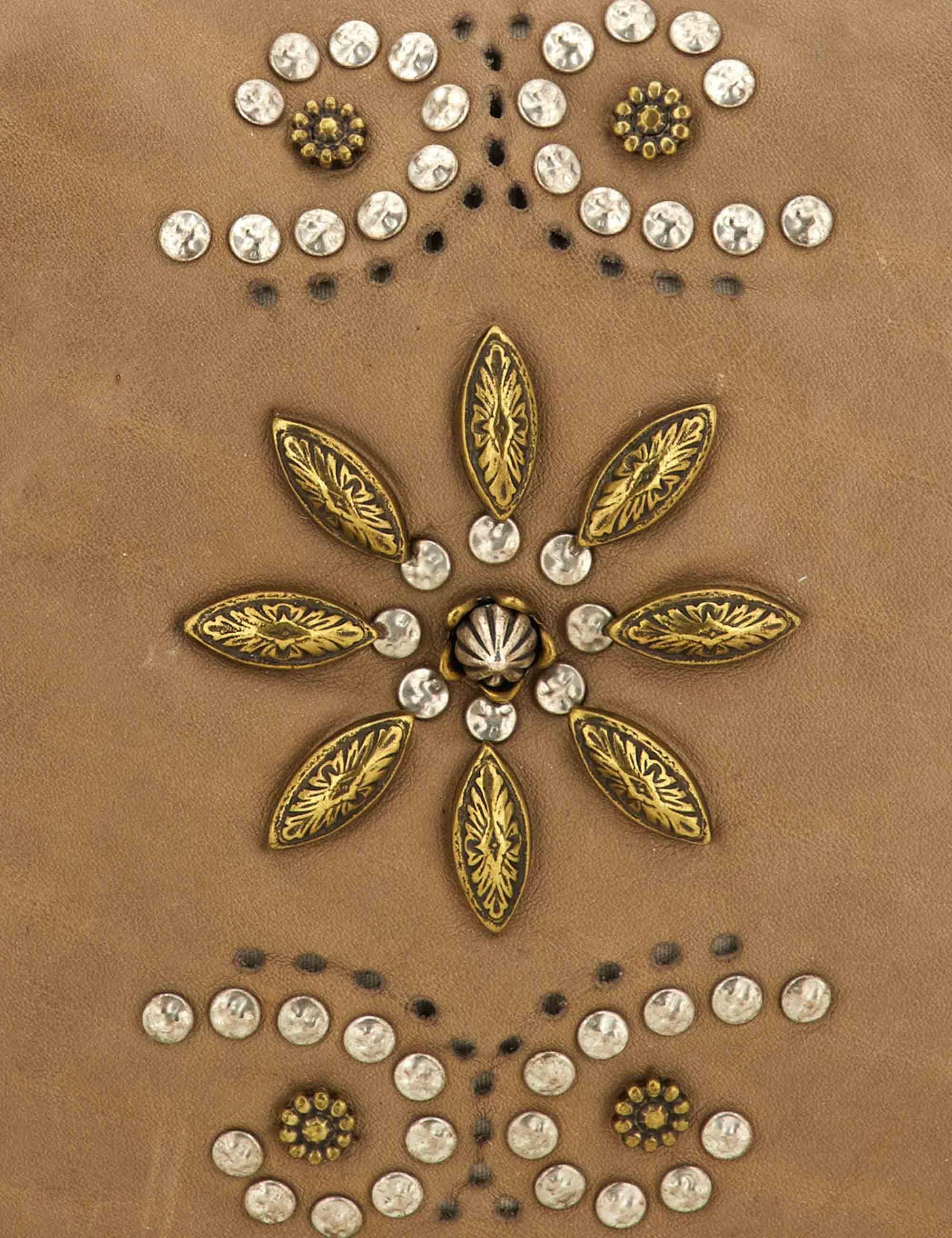 Borse donna Nora in pelle beige con borchie e tracolla C035340ND X3014 C0539 Campomaggi 