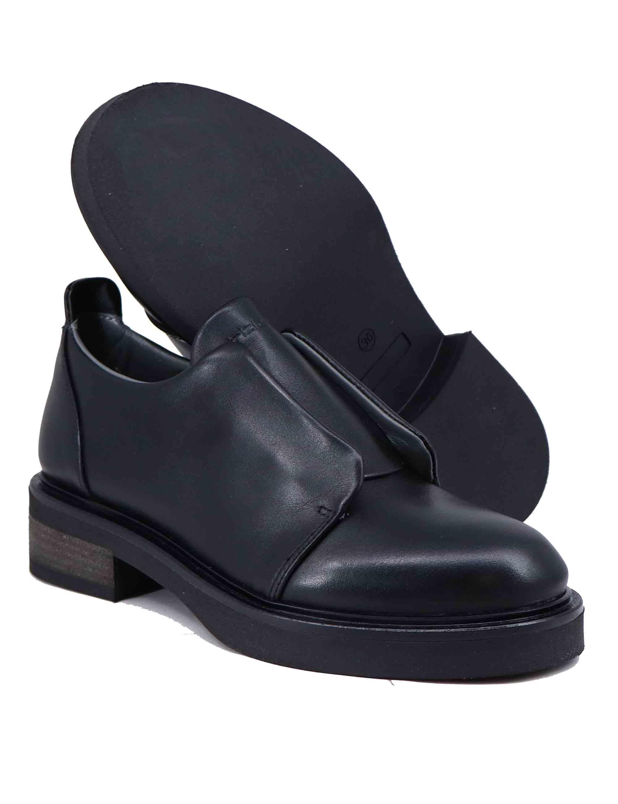 Stringate donna in pelle nera vintage NARI 001 Patrizia Bonfanti 