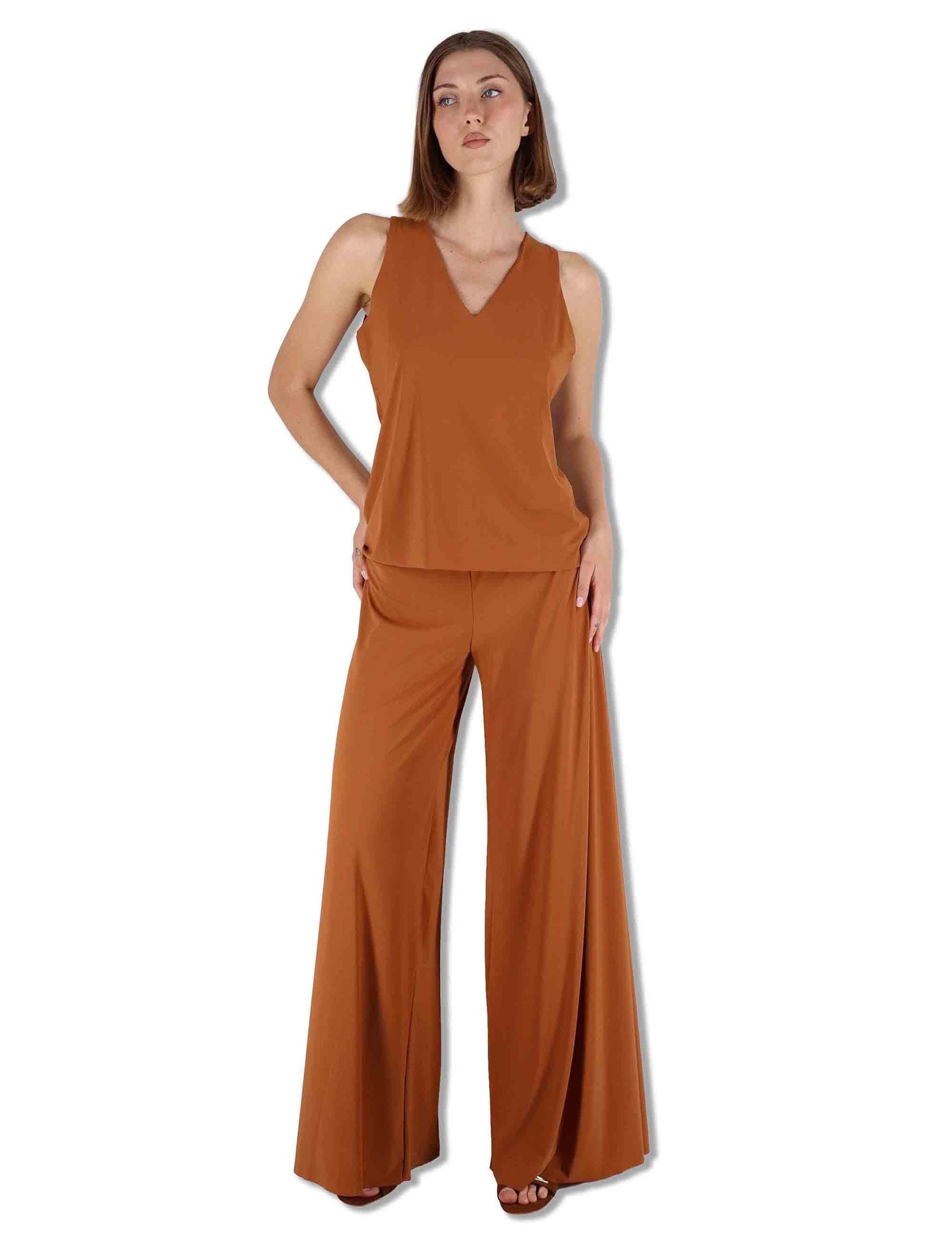 Top donna Soft Jersey in cammello con scollo a V e giromaniche JP556470210 41008 Maliparmi 