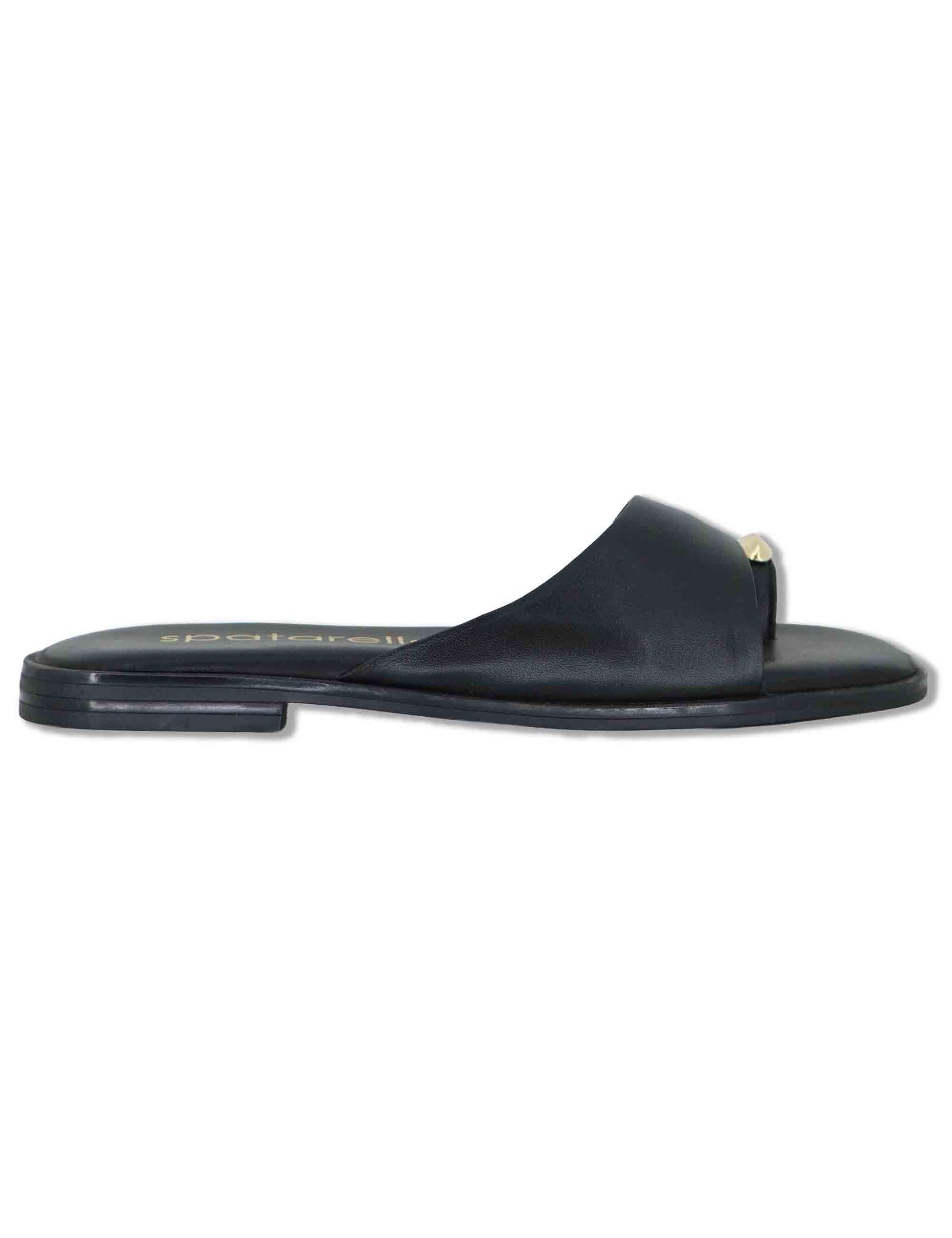 Sandali bassi donna infradito in pelle nera con anello SP262050 001 Spatarella 