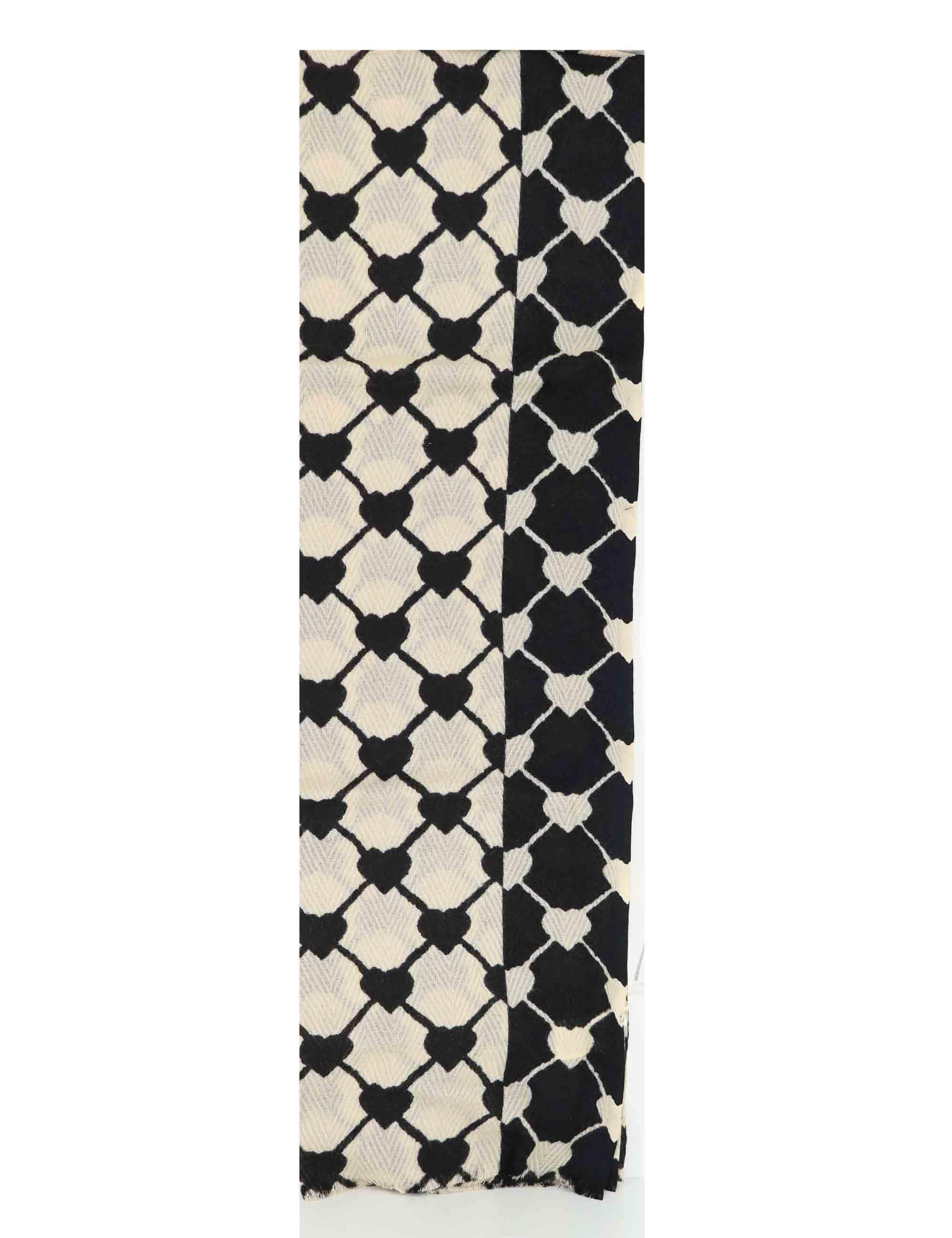 Sciarpe donna in lana nera e bianca con stampa 61260004 0012 Pyaar 