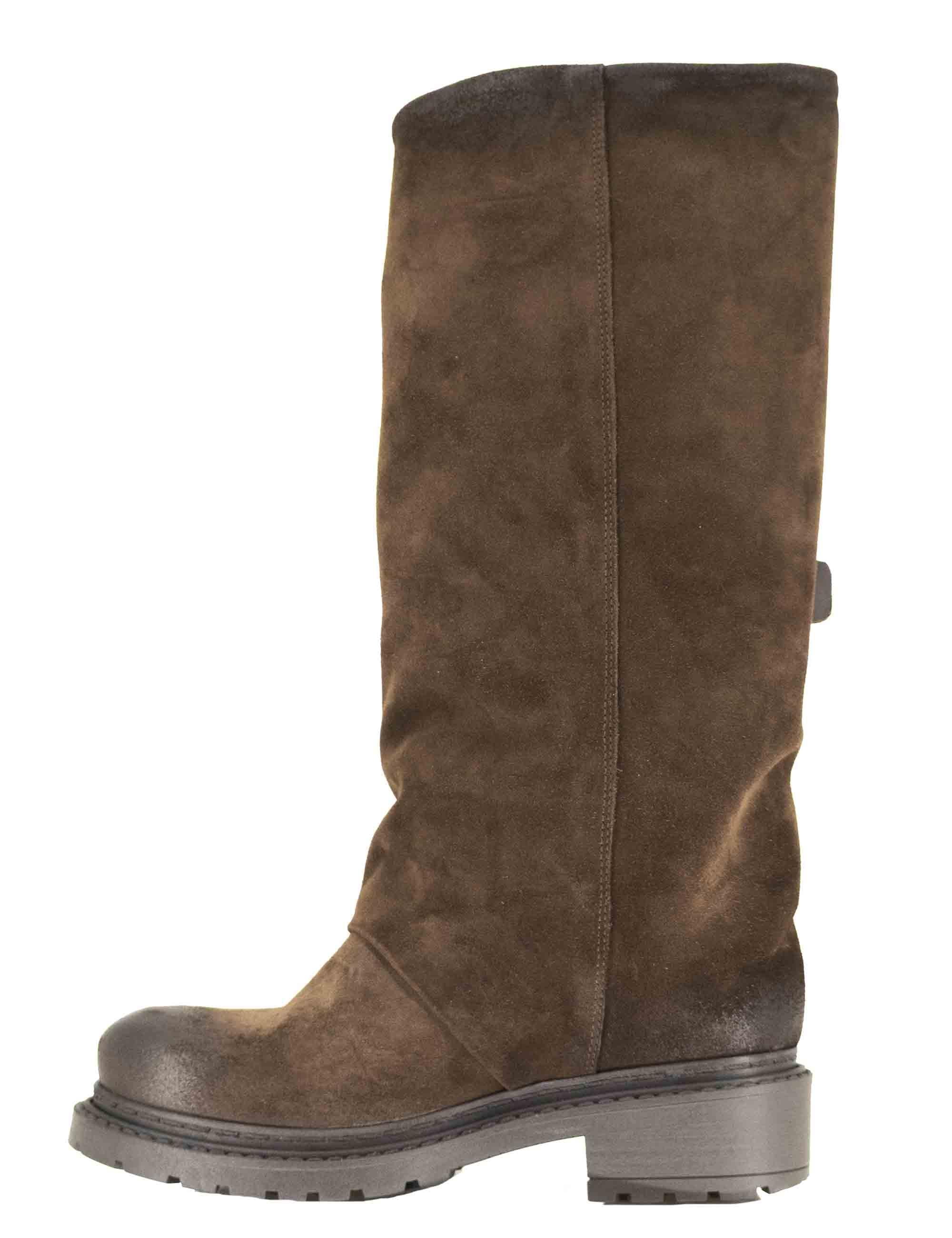 Stivali anfibi donna in camoscio marrone ingrassato con fibbie laterali SPMA2460 014 Spatarella 