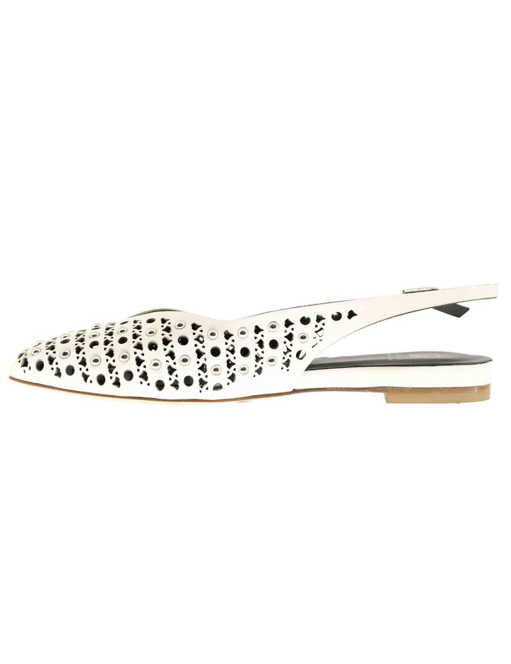 Slingback donna in pelle off white con borchie tacco basso CH2524 003 L'Arianna 