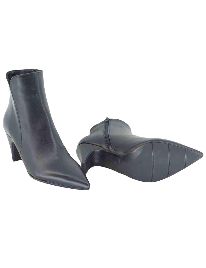 Stivaletti donna in pelle nera con tacco alto e zip laterale SP2312 001 Spatarella 