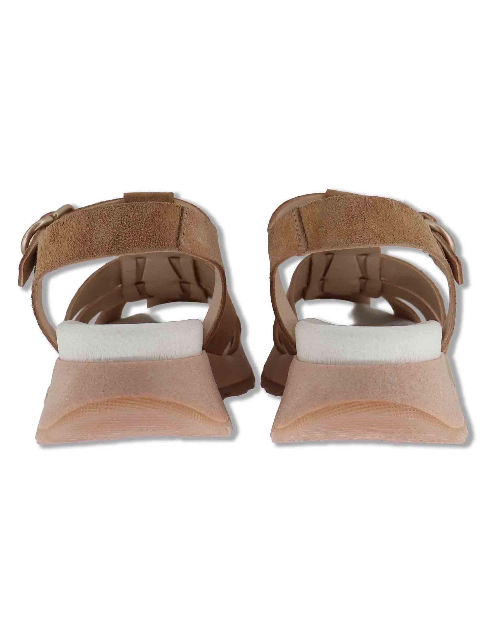 Sandali donna in camoscio cuoio con fasce cinturino e suola running HV264848 ALMOND Hispanitas 