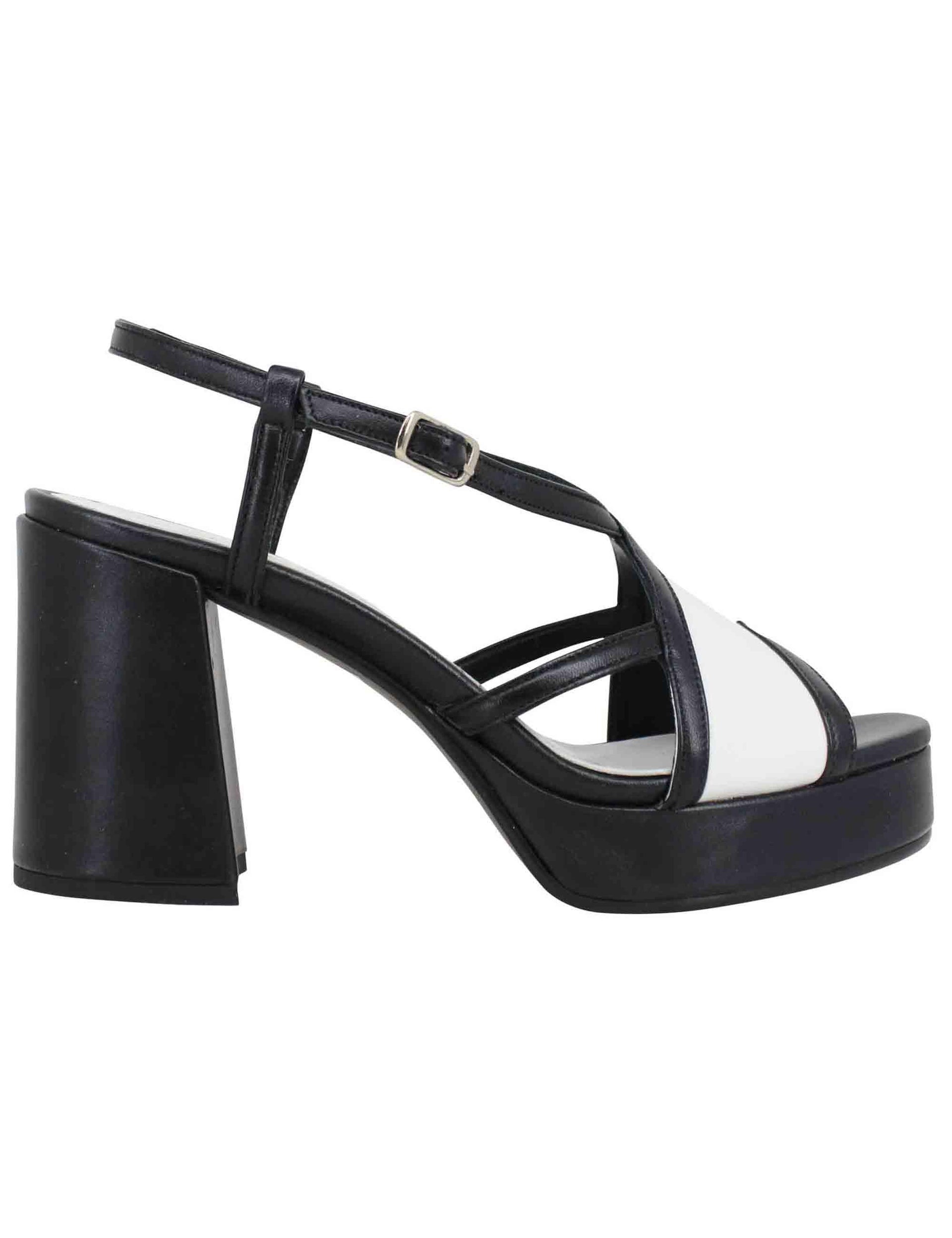 Sandali slingback donna in pelle nera tacco alto e plateau SP863 001 Spatarella 