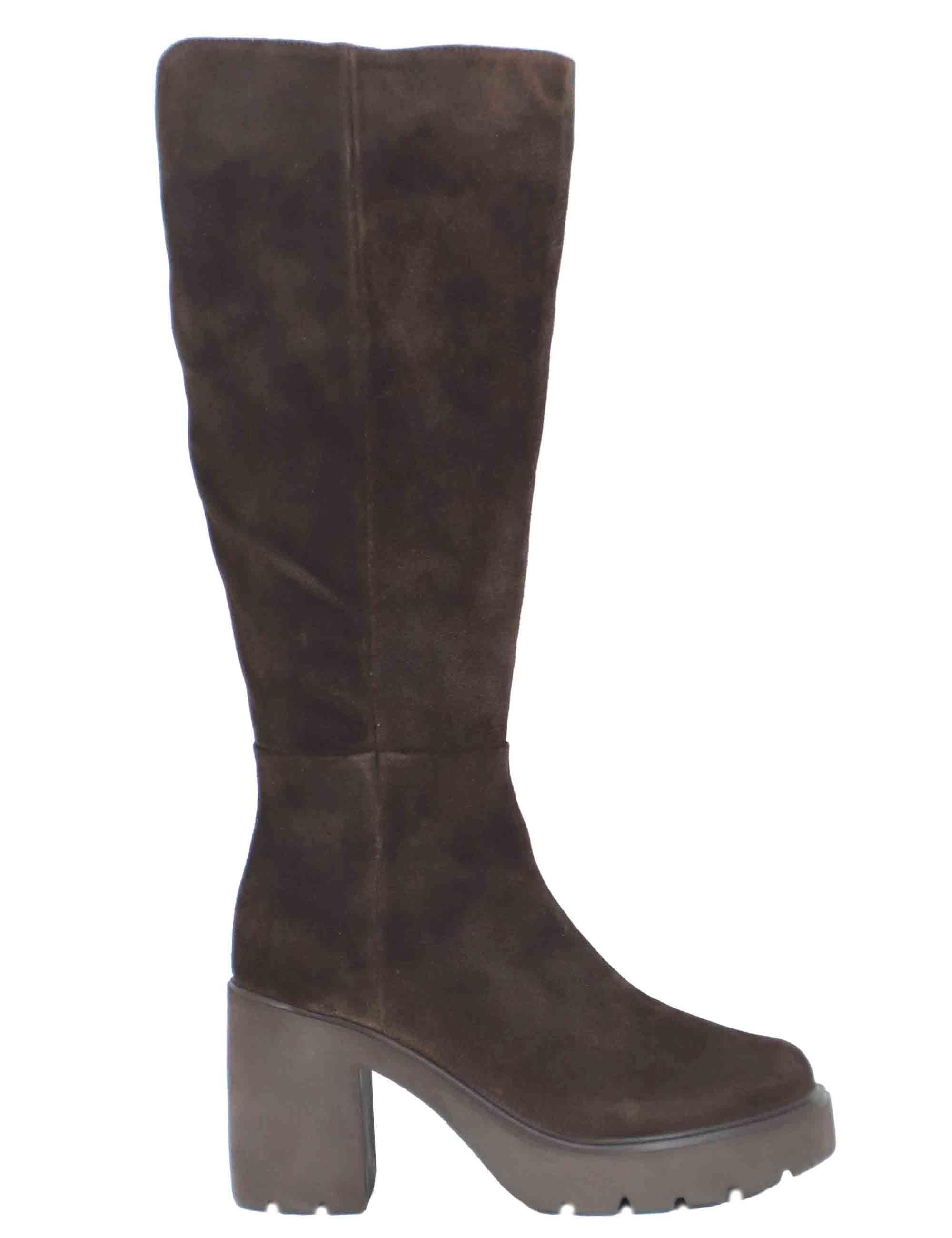 Stivali donna in camoscio marrone con suola alta in gomma KAYLI BS BROWN Unisa 