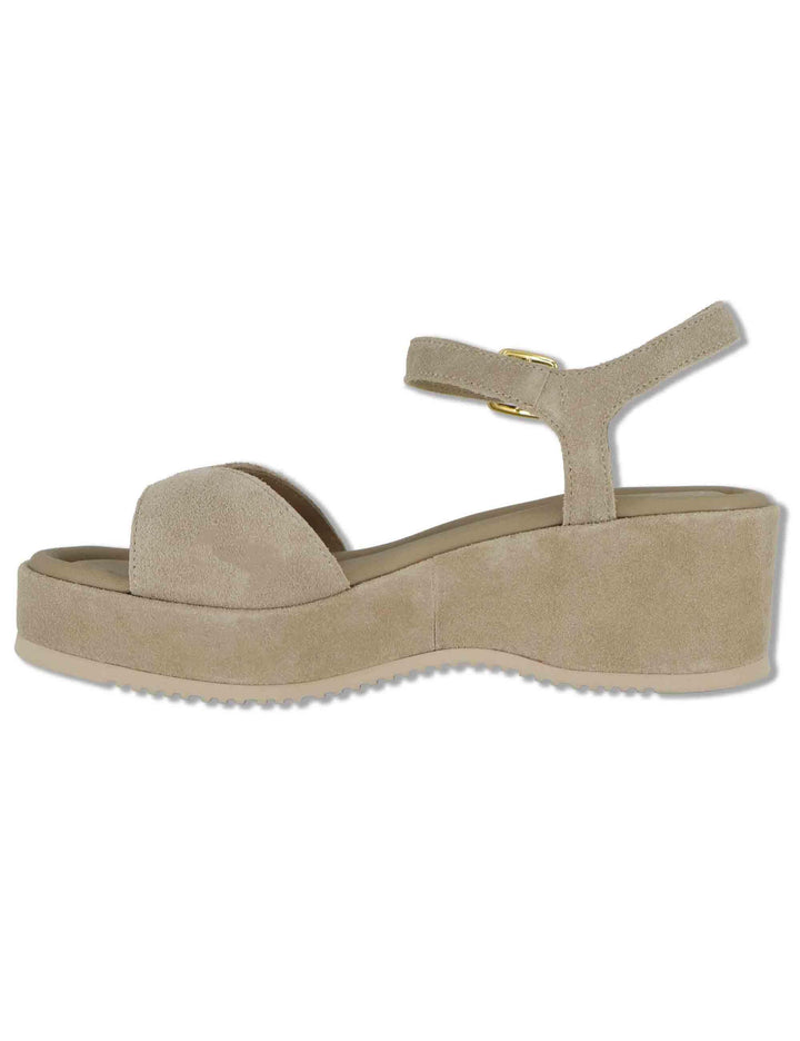 Sandali donna in camsocio beige con cinturino alla caviglia e zeppa media KEDAR BS BARLEY Unisa 