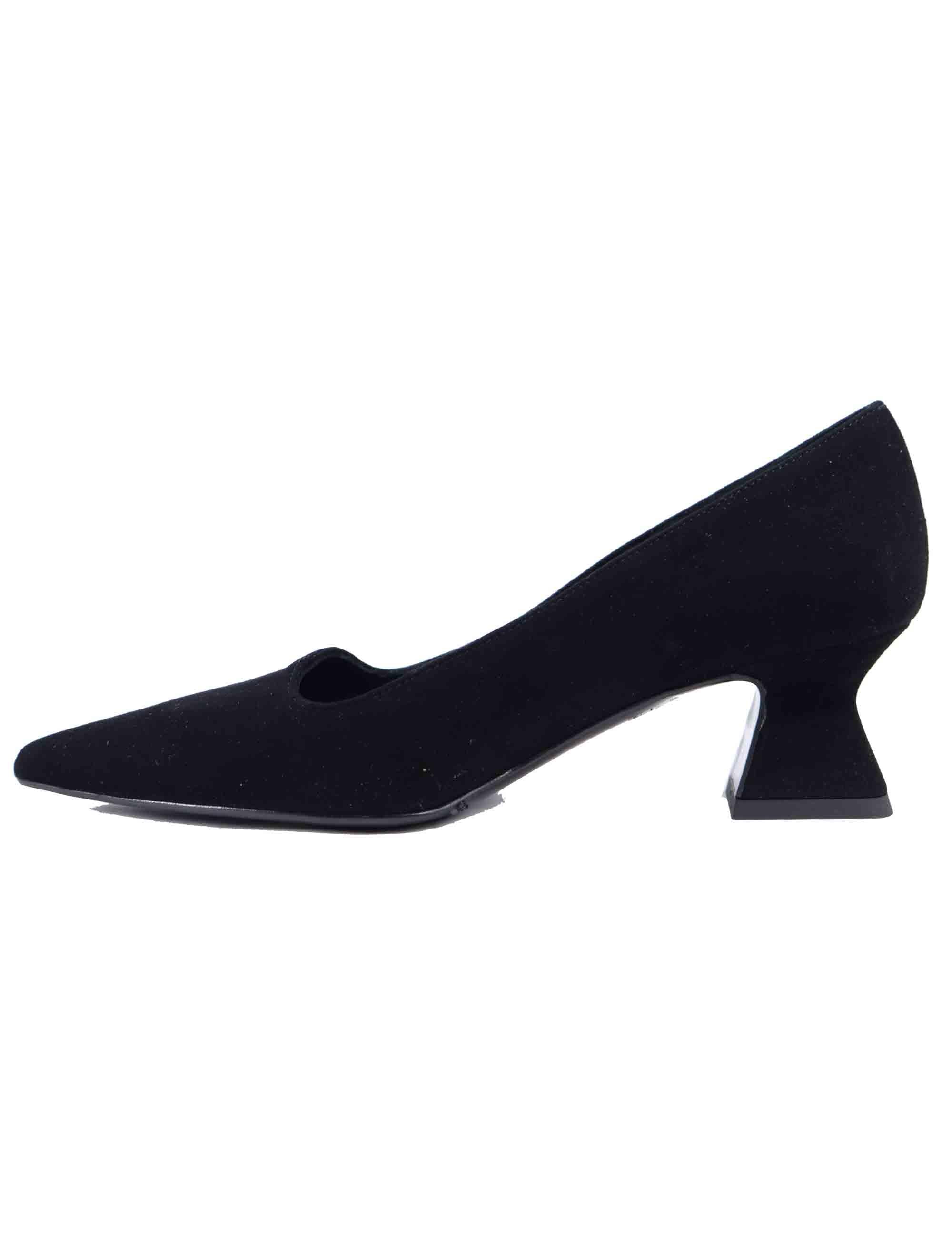 Decollete donna in camoscio nero tacco basso SP1044 001 Spatarella 