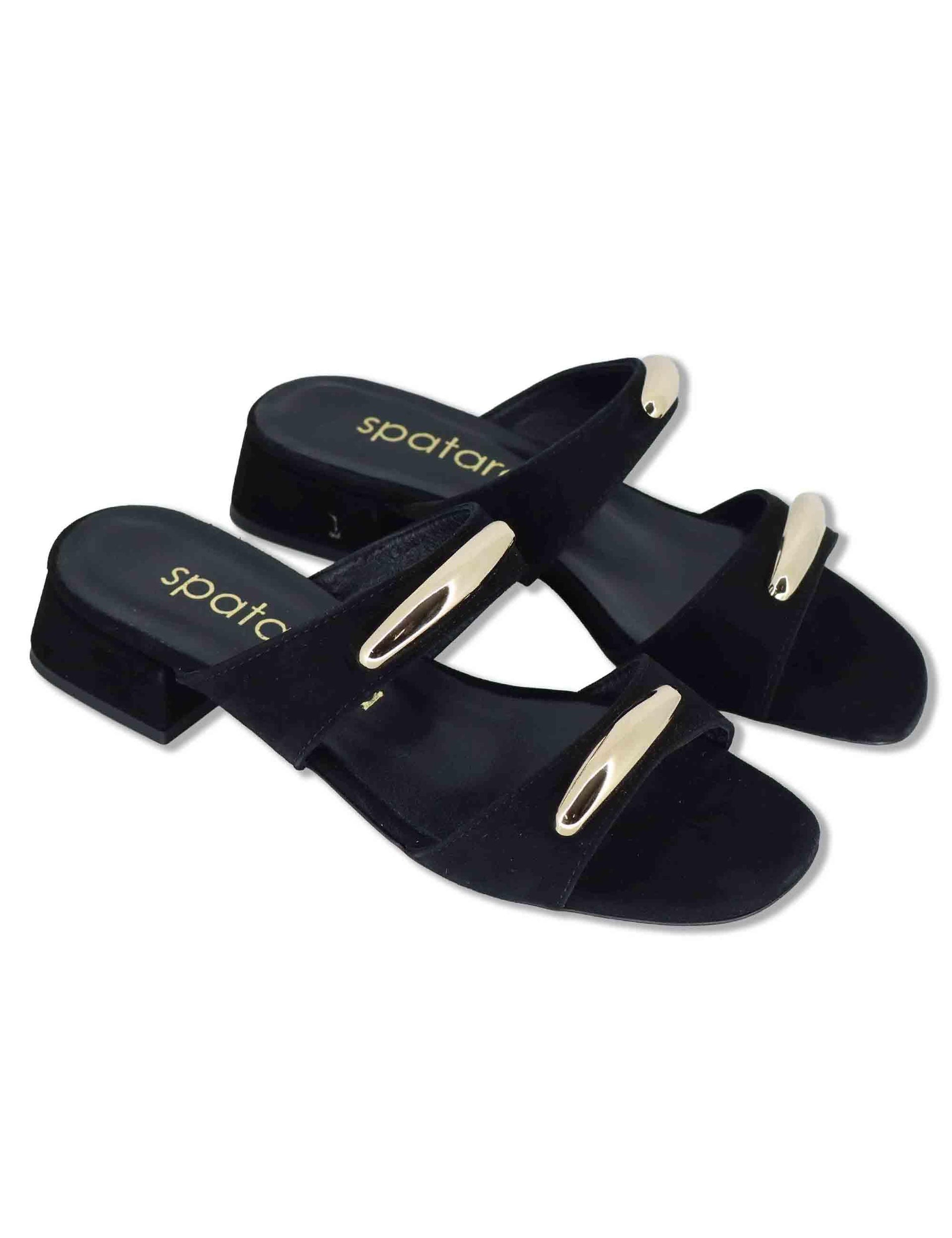 Sandali donna in camoscio nero doppia fascia con accessori e tacco basso SP261528 001 Spatarella 