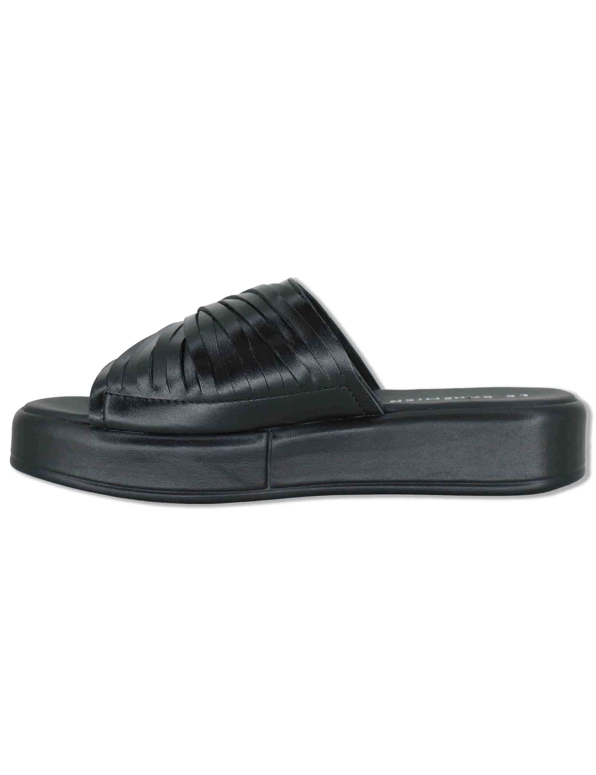 Sandali donna in pelle nera con zeppa bassa e sottopiede imbottito ZB03 1 Le Bohemien 
